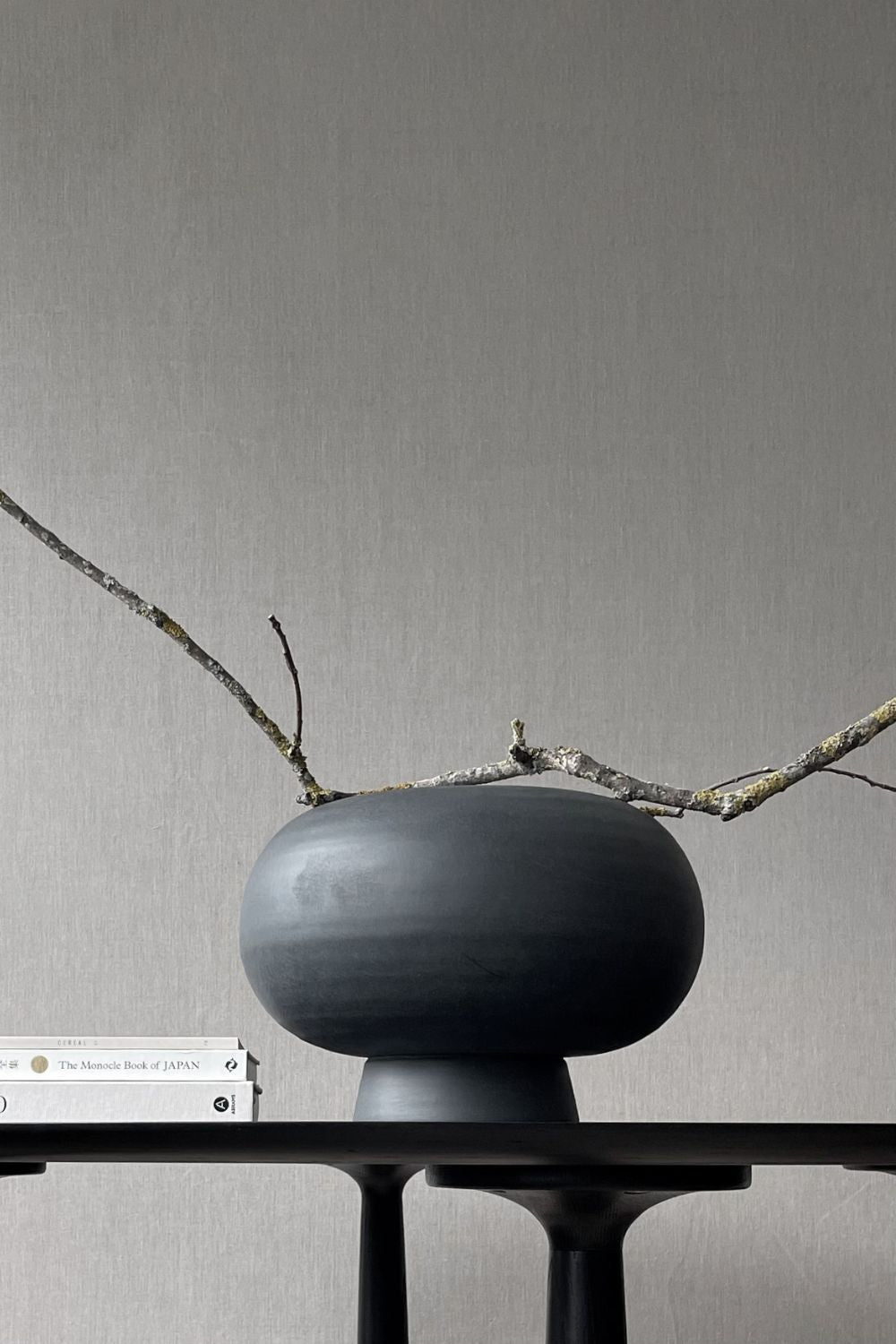Kabin Vase Fat Black | 101 Copenhagen | Home of Solinfo