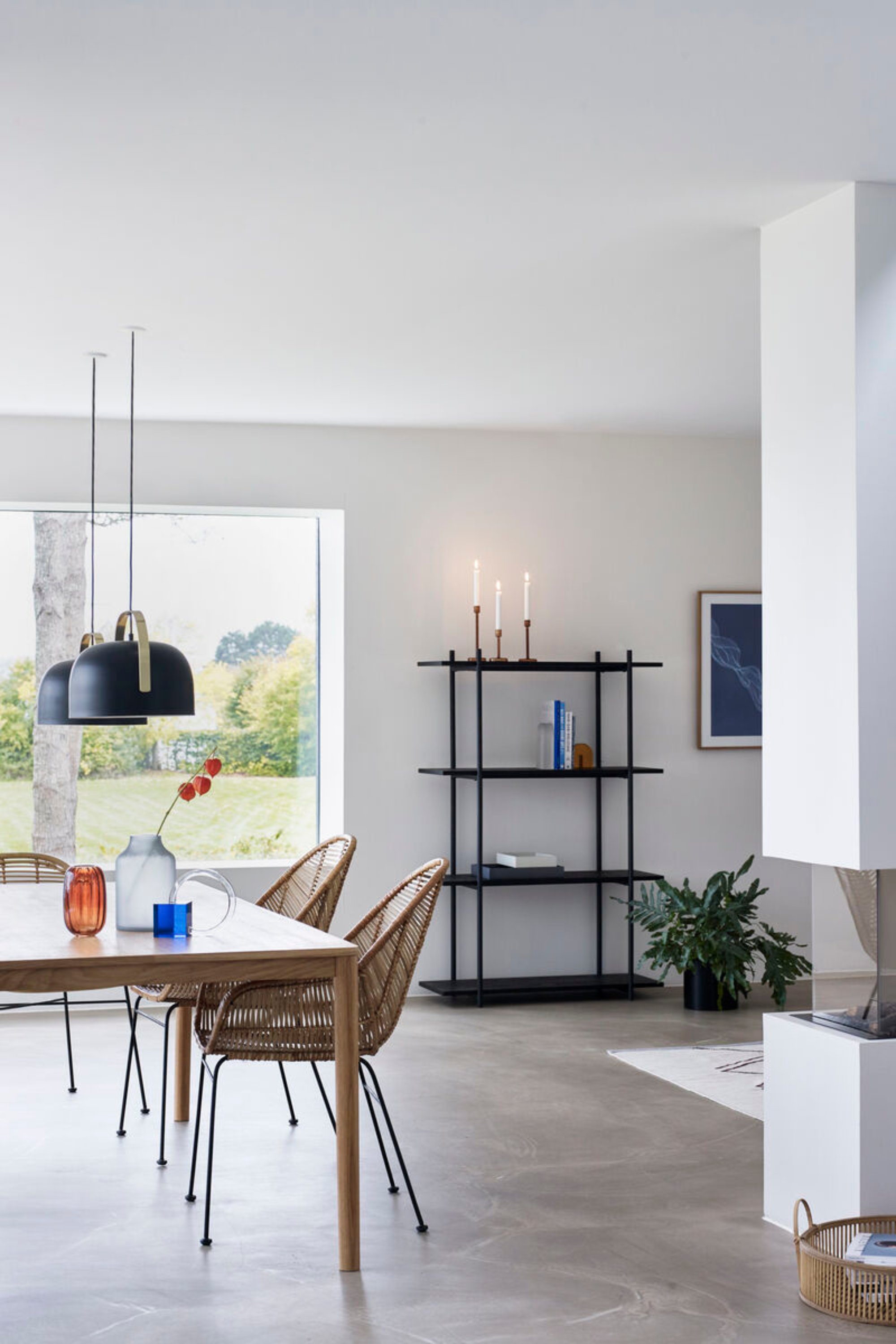 Sculpt Bookend Blue/Clear