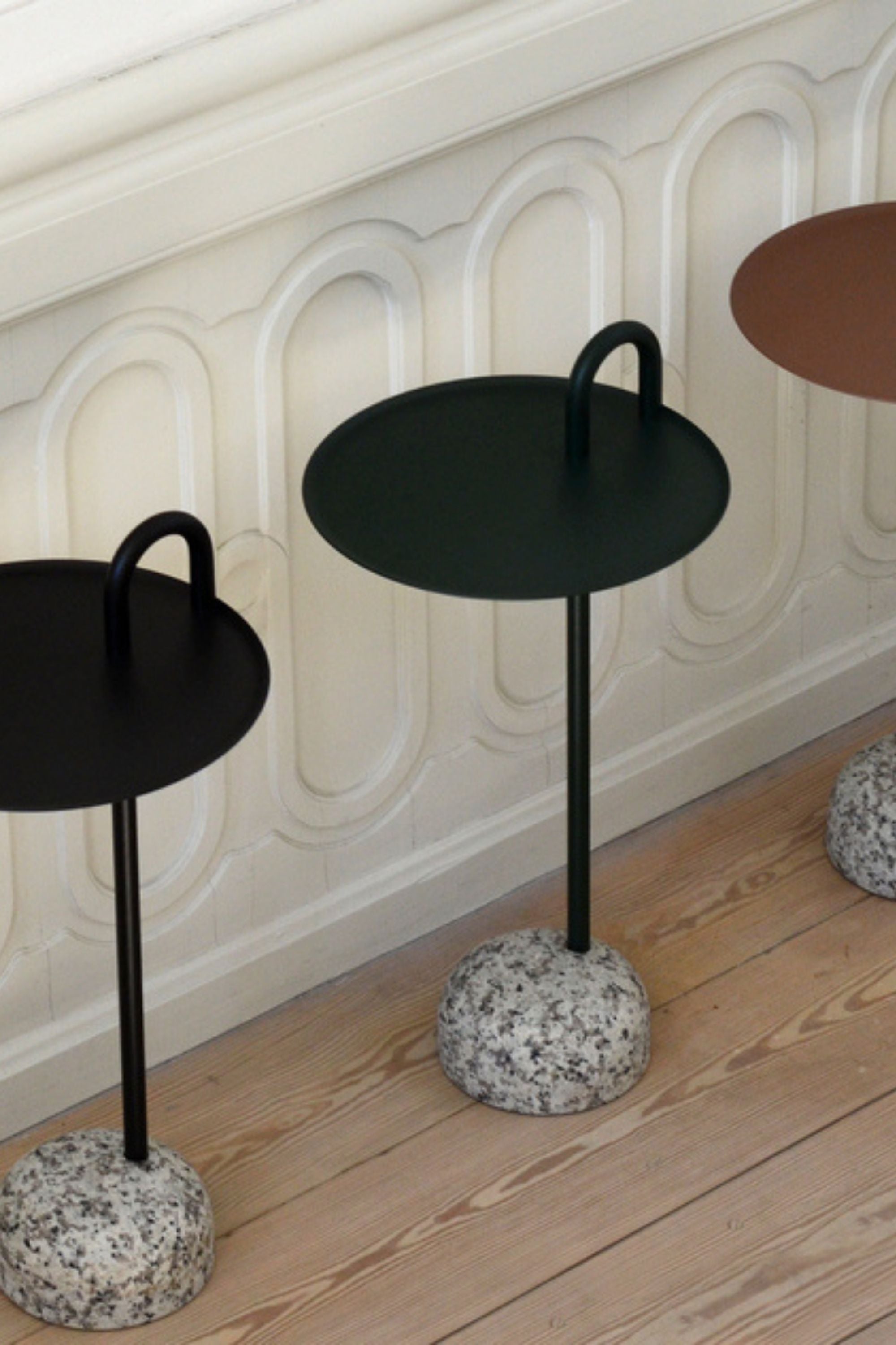 Bowler fenyőzöld lerakóasztal