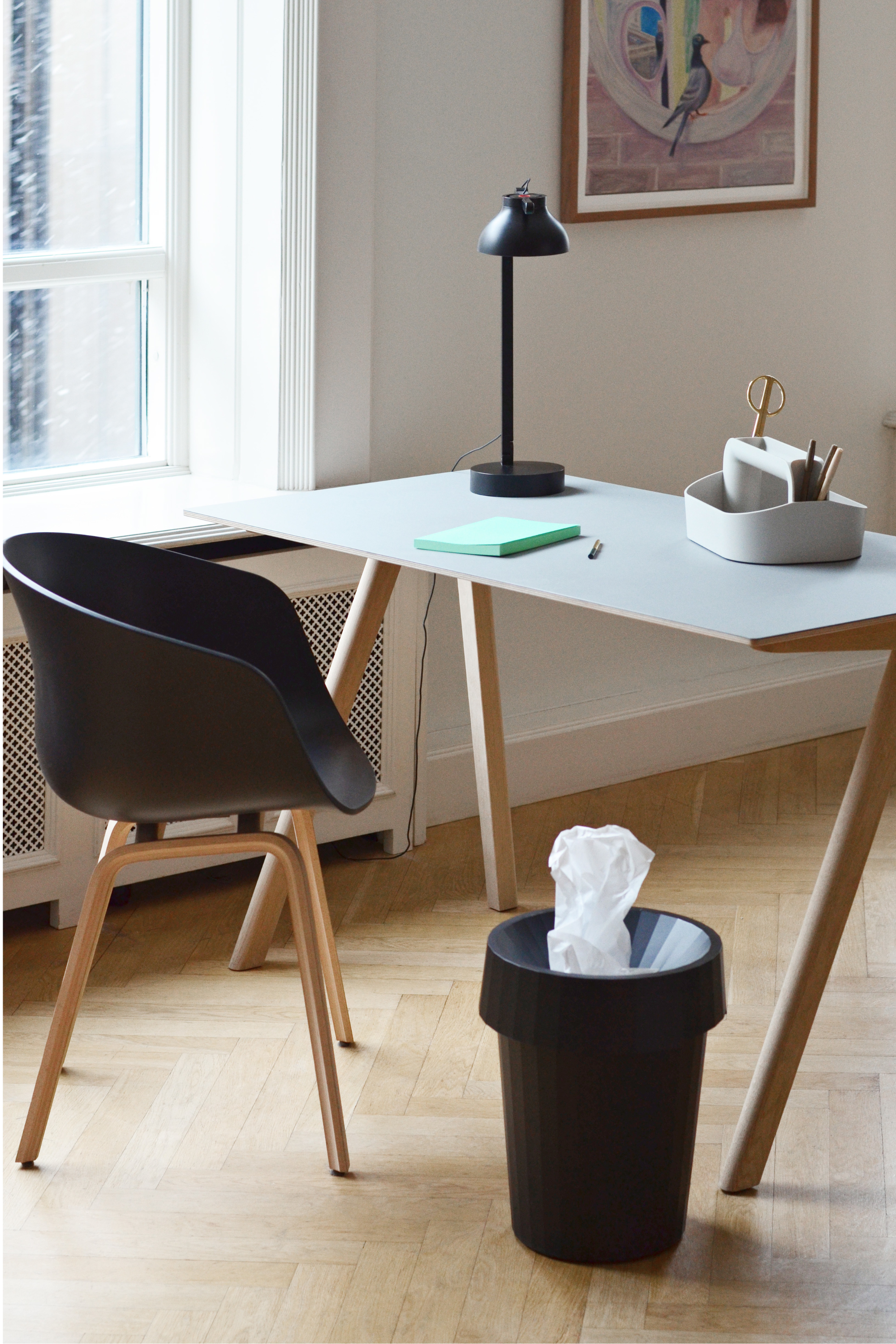 Shade Black Waste Bin