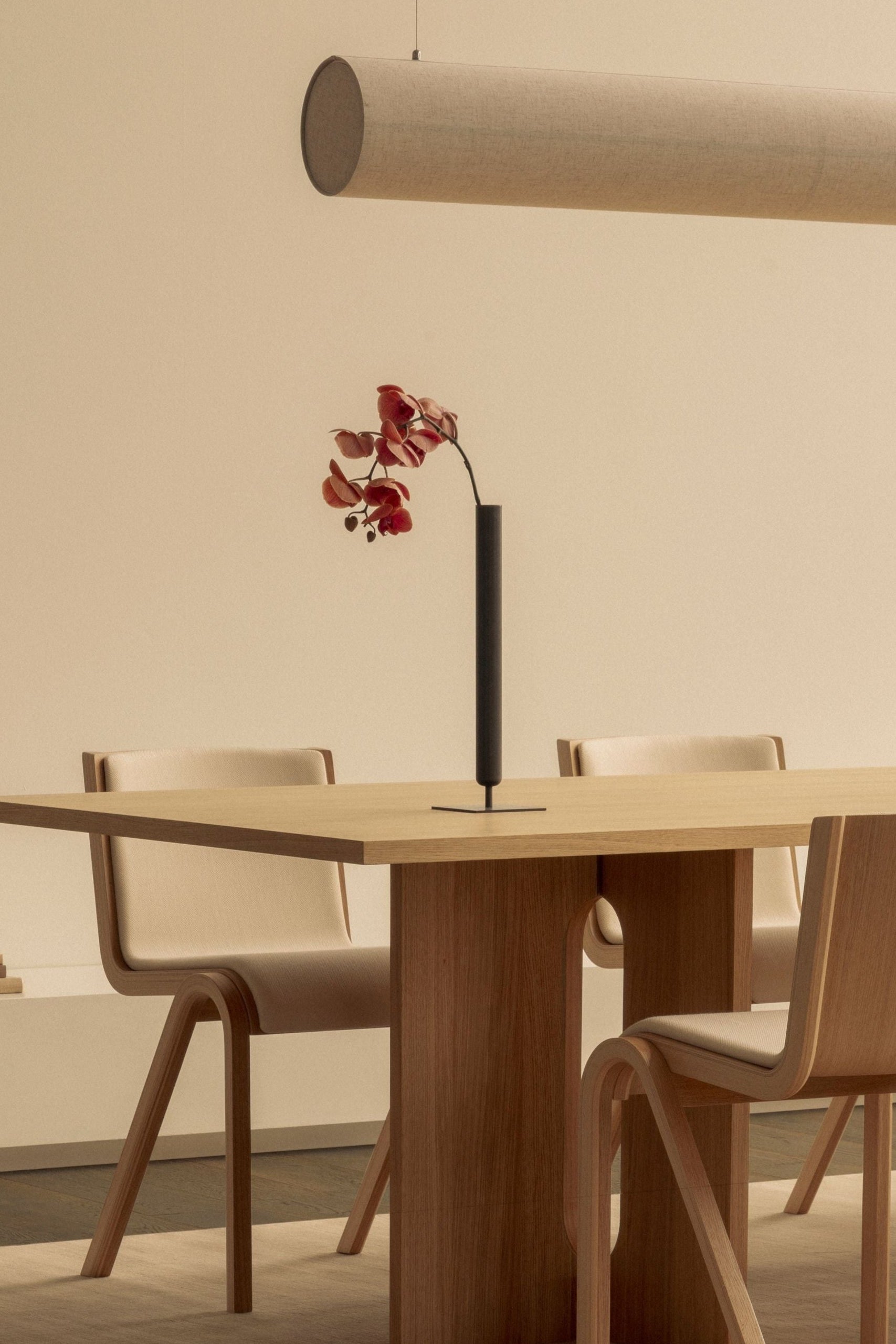 Stance Vase Low | Audo Copenhagen | Home of Solinfo