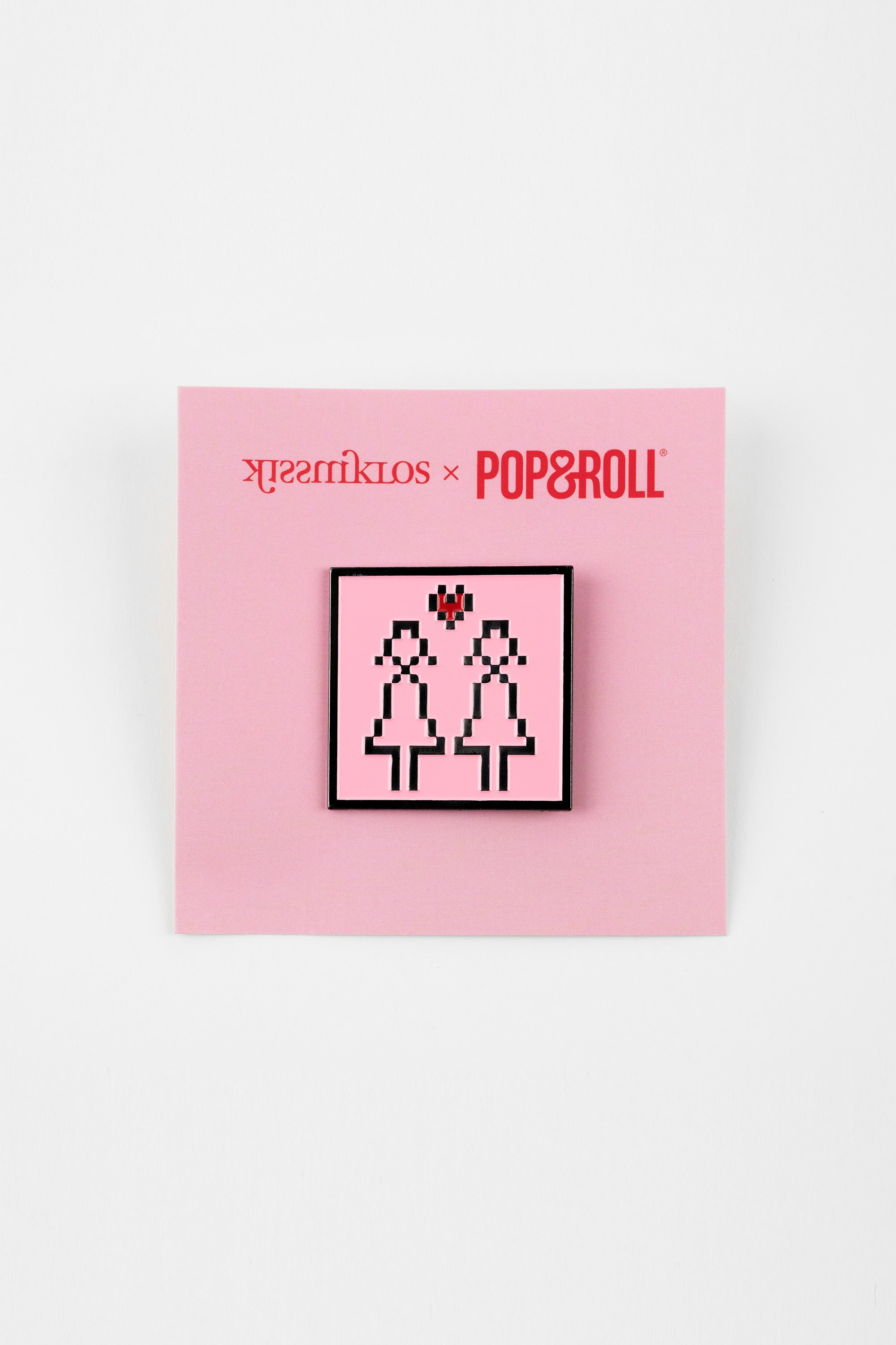 LOVE IS LOVE Girl-Girl kitűző