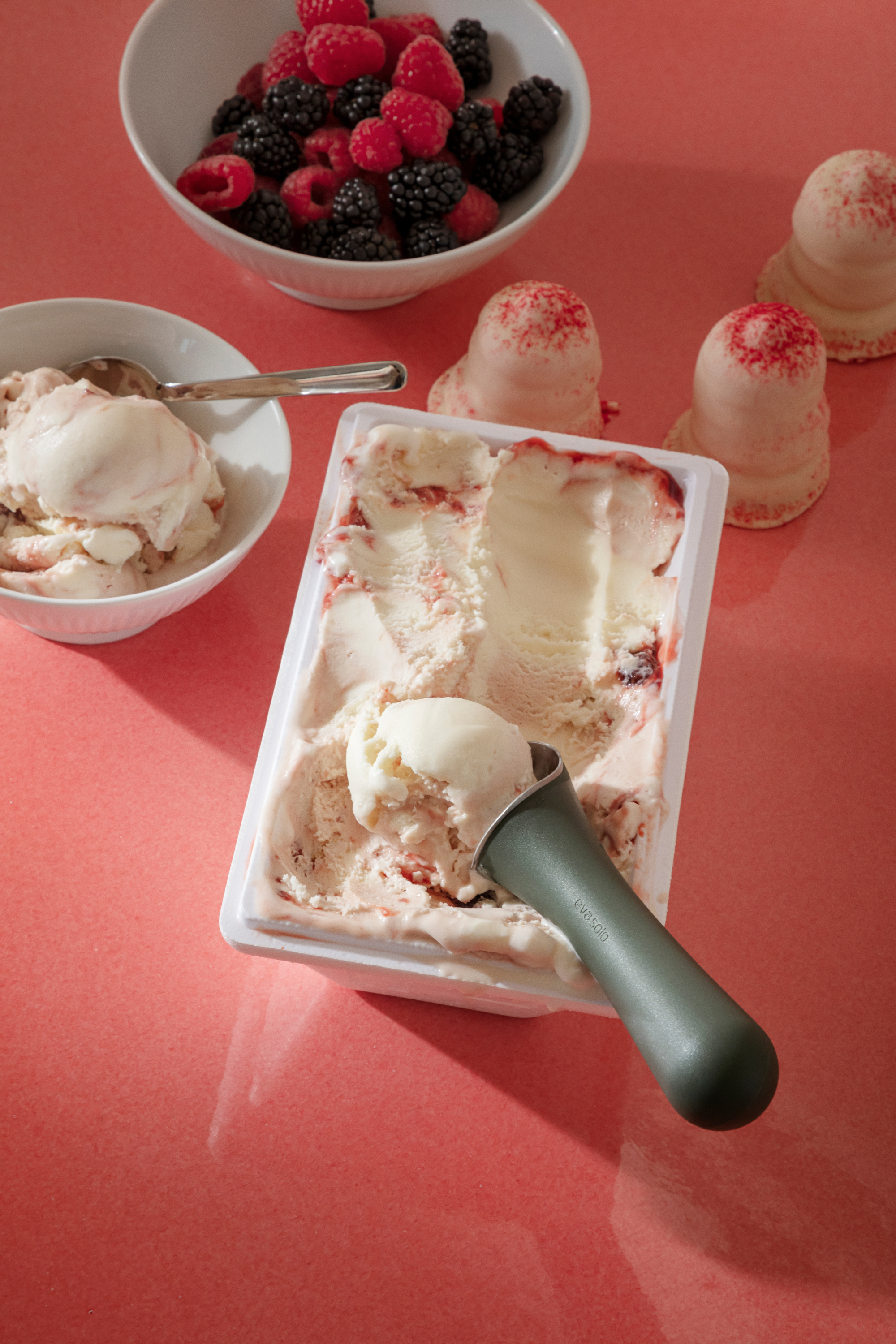 Green tools Ice cream spoon