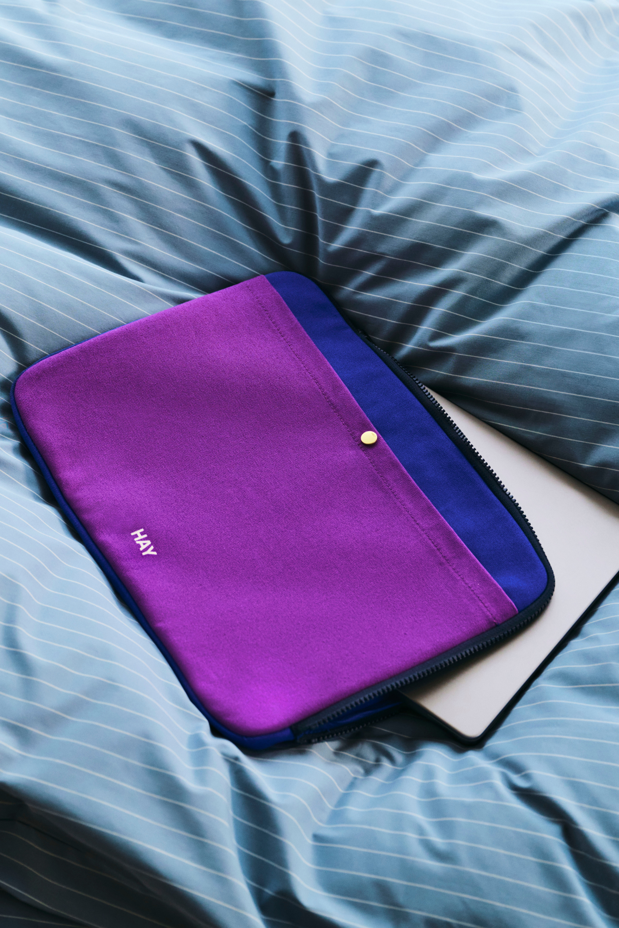 Multi Laptoptartó, lila