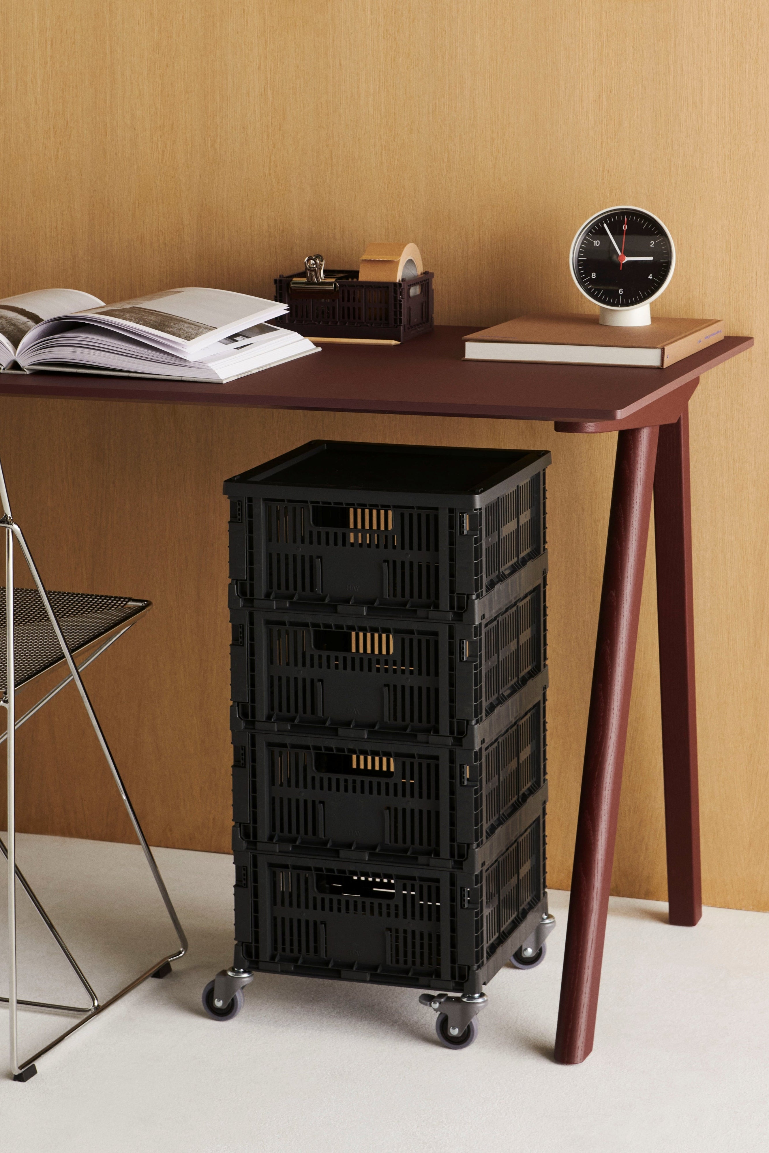 HAY Colour Crate Medium Charcoal | Hay | Home of Solinfo