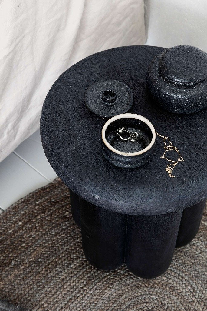 Phant side table