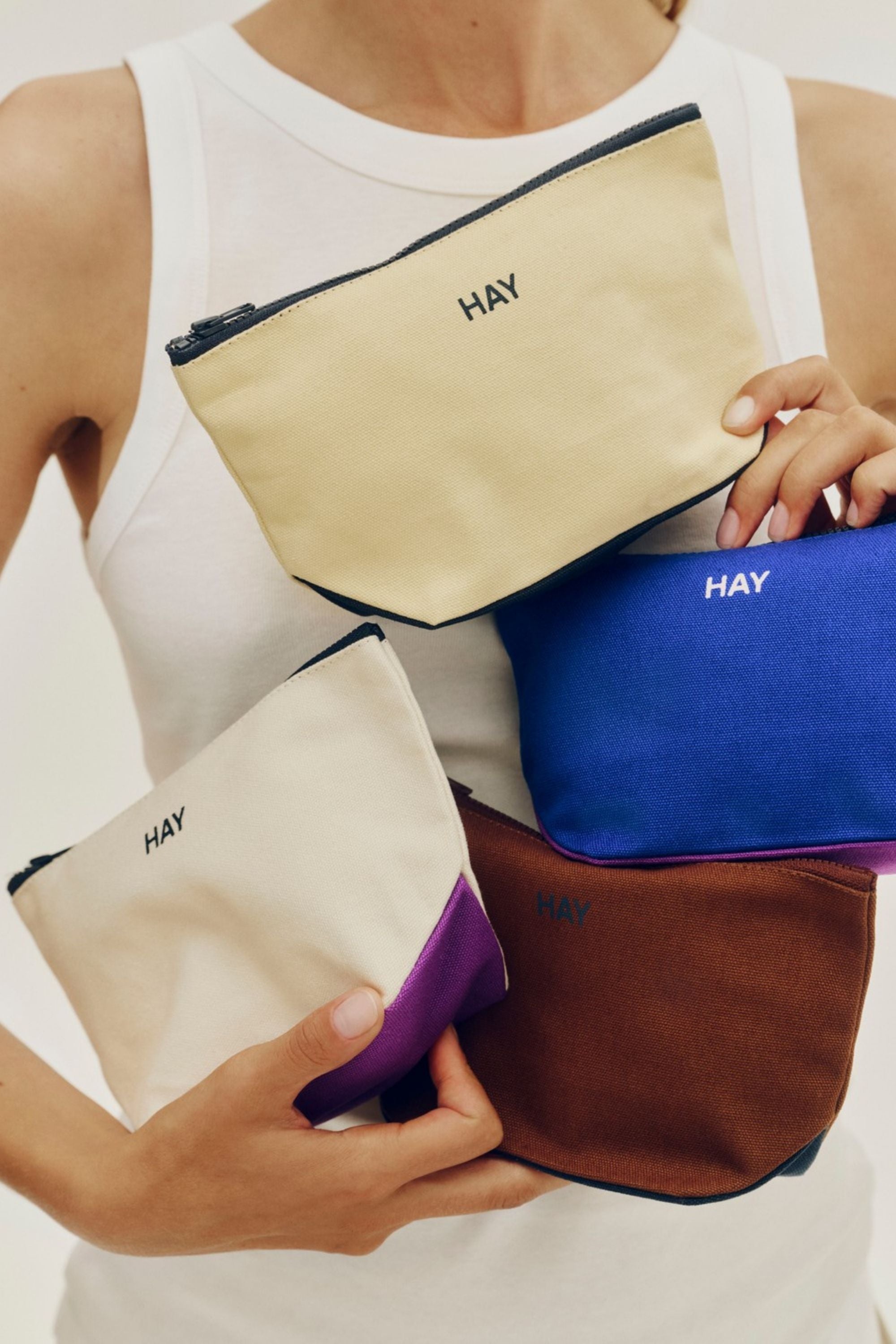 Multi Pouch Small Electric blue multi