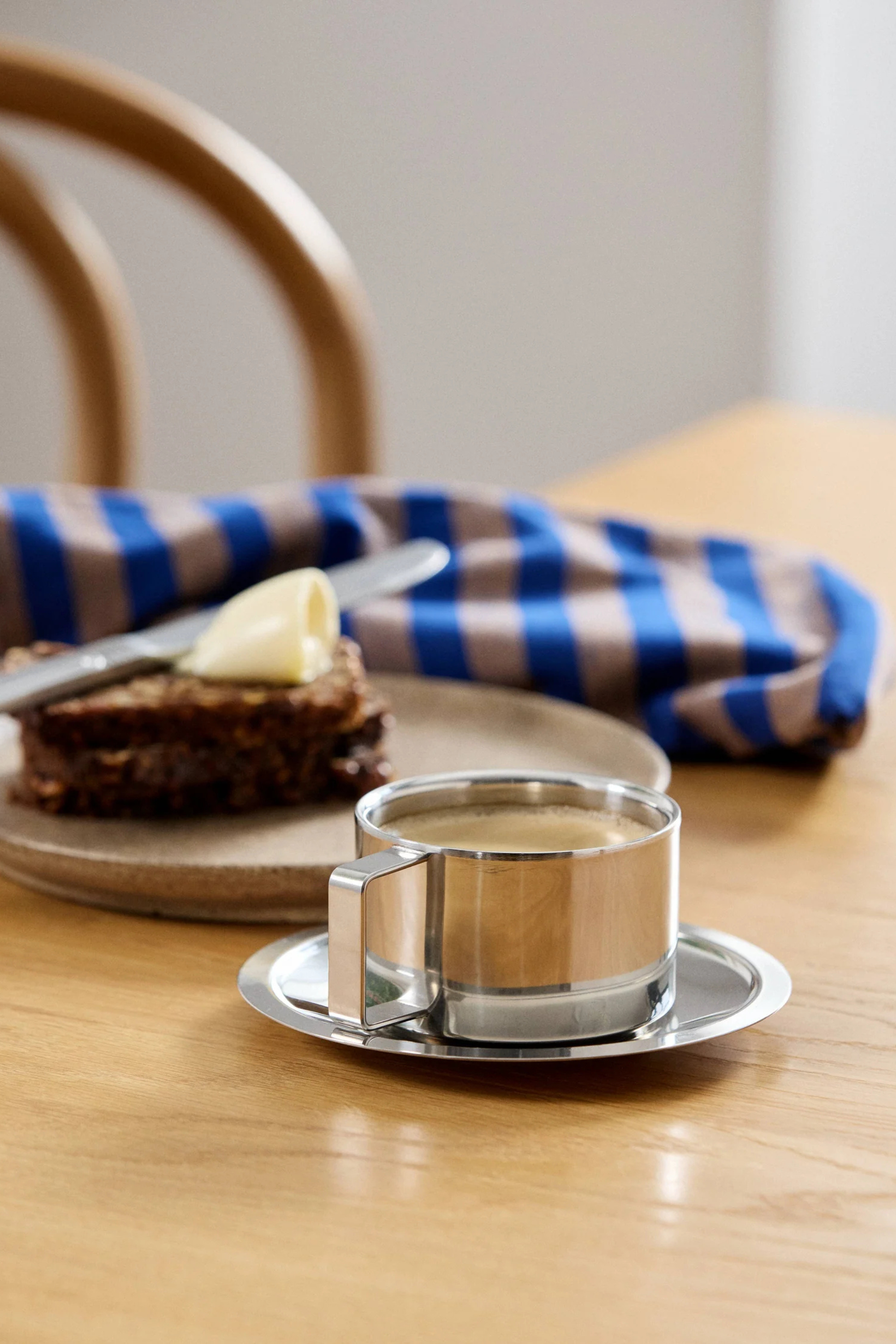 CITREA cup w/ saucer