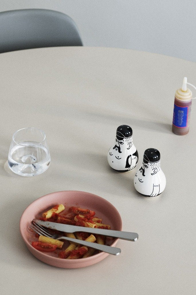 Whiskey glass set
