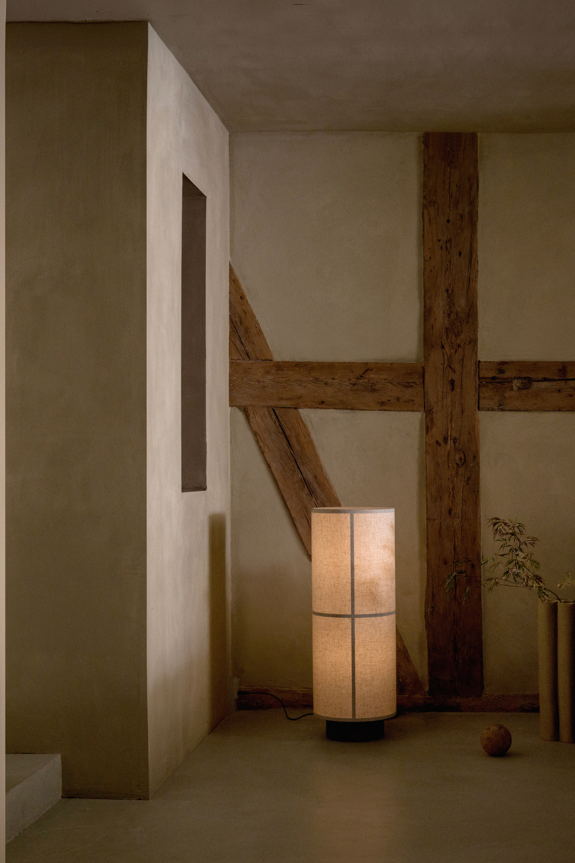 Hashira Floor Lamp