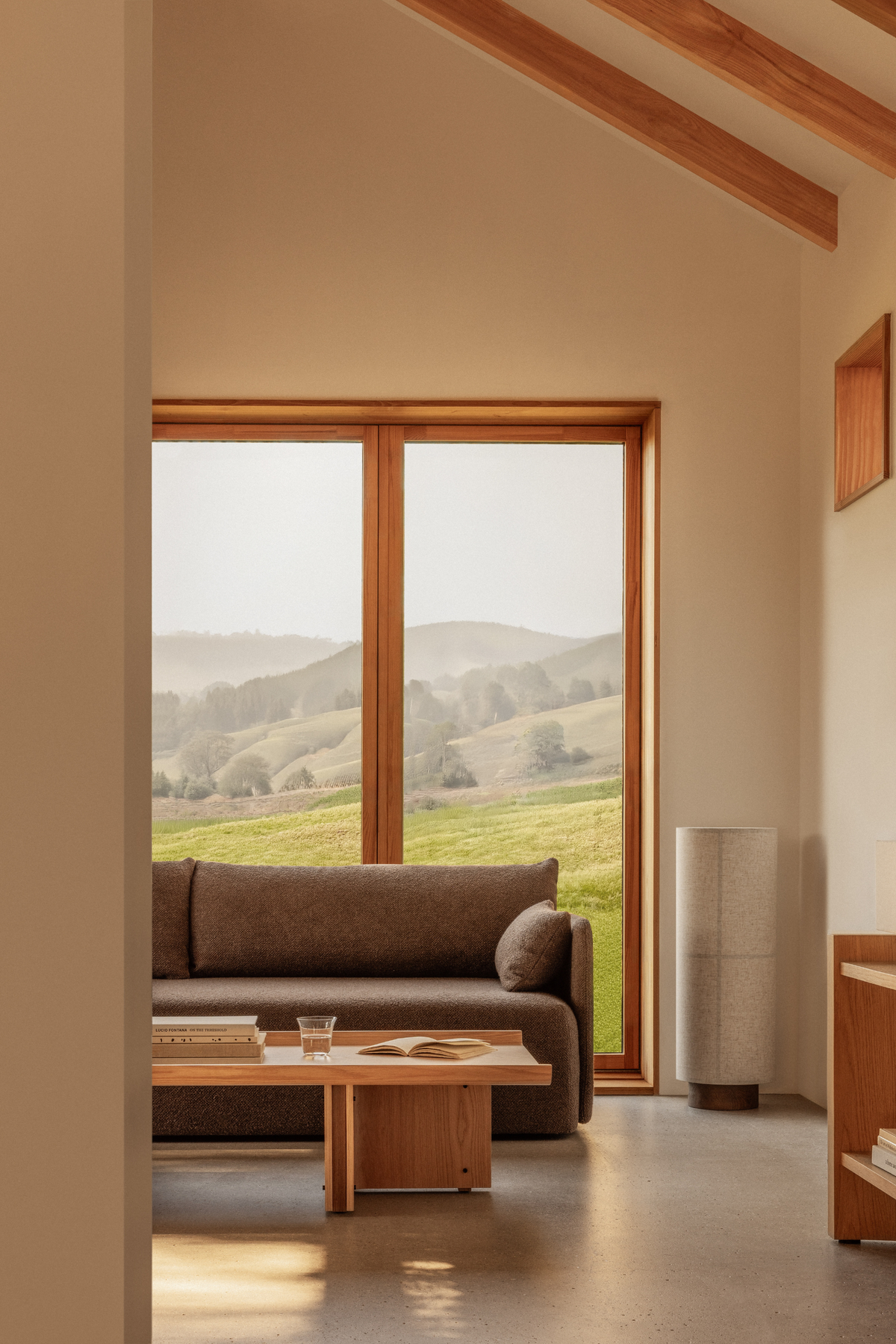 Hashira Floor Lamp
