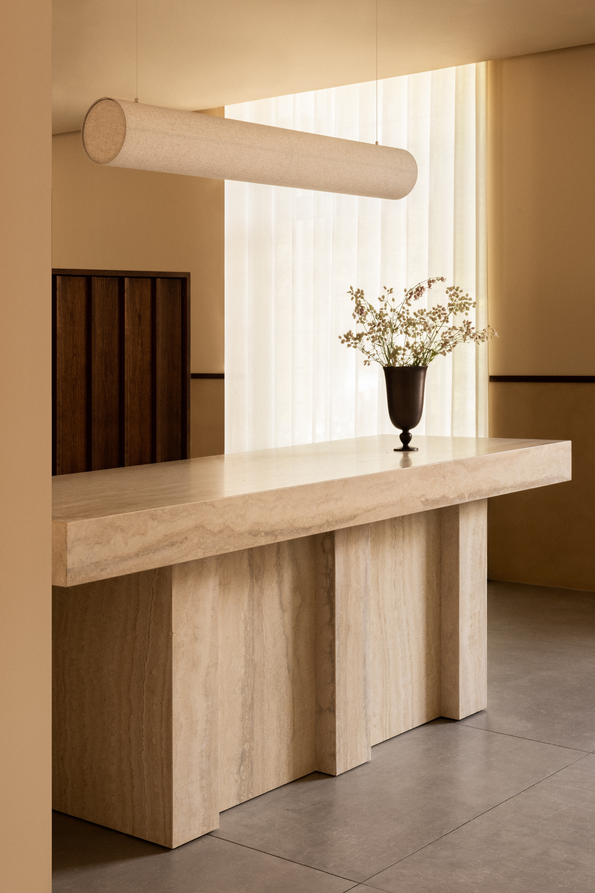 Hashira Linear Pendant Lamp
