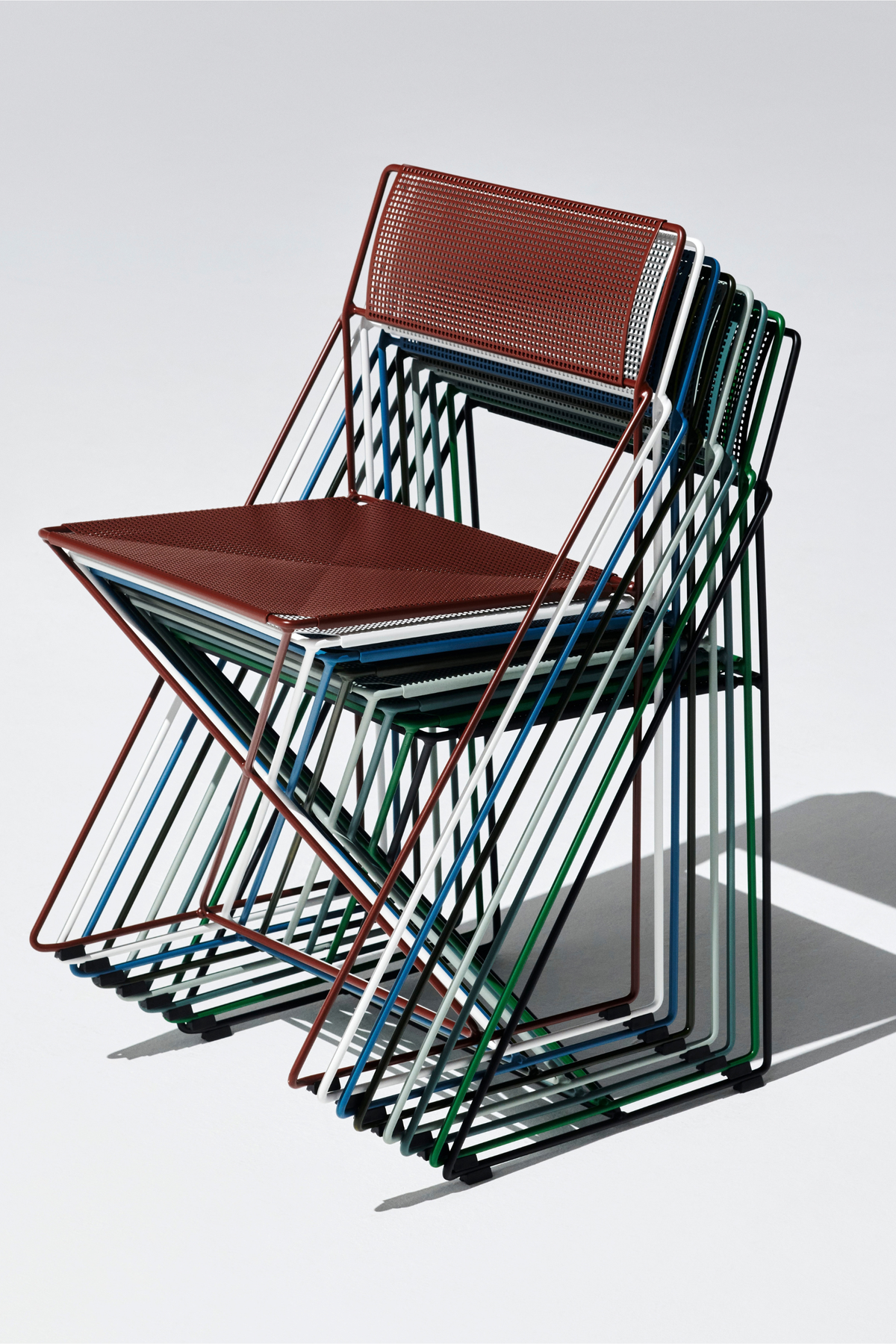 X-Line Chair Iron, red