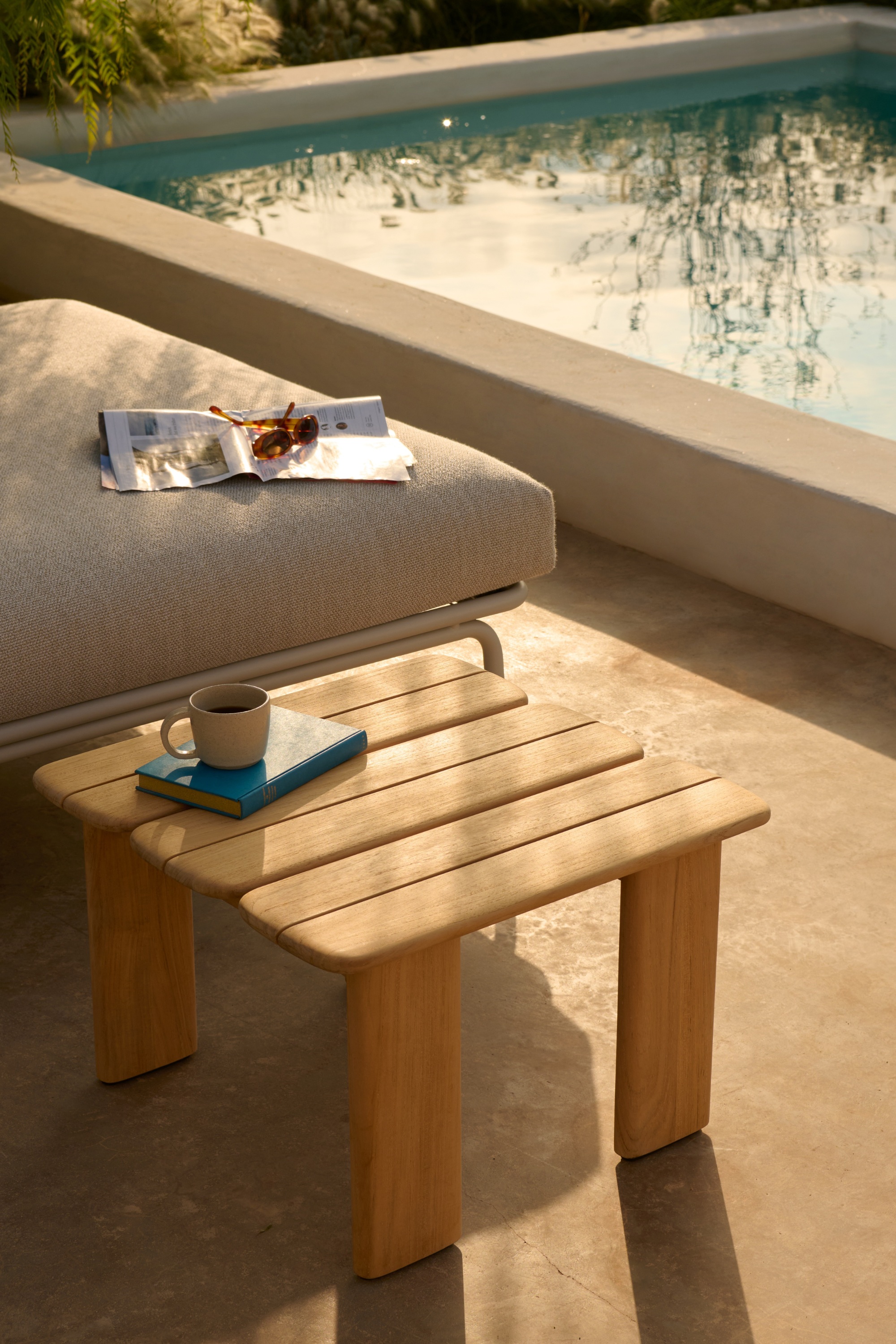 Assemble Dohányzóasztal