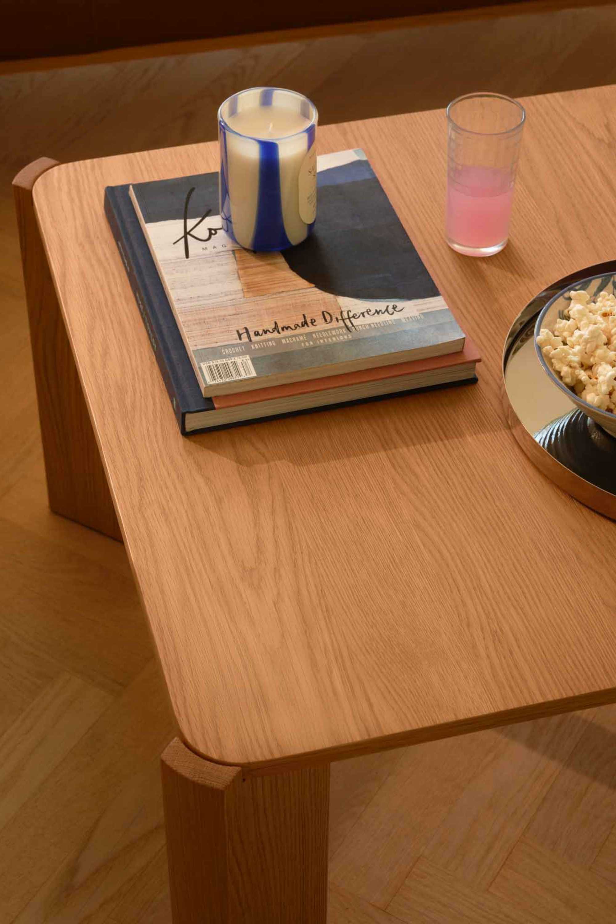 Liam Coffee table, 70x70 cm Oak