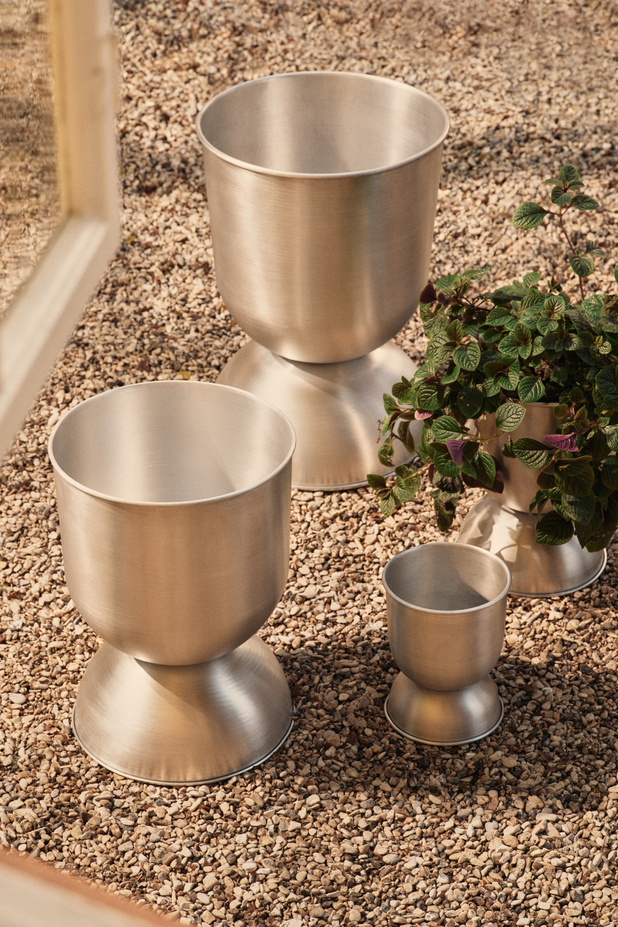 Hourglass Pot Large aluminium