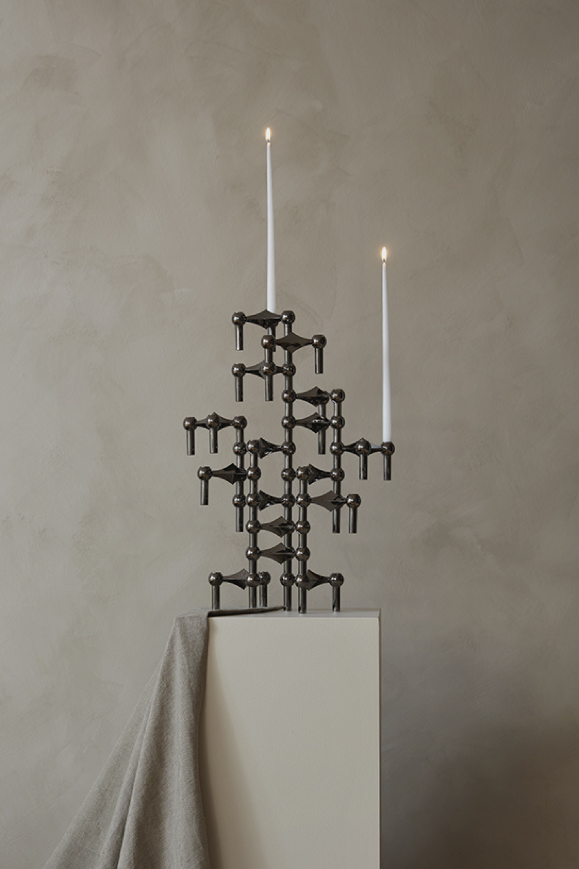 Fekete króm gyertyatartó