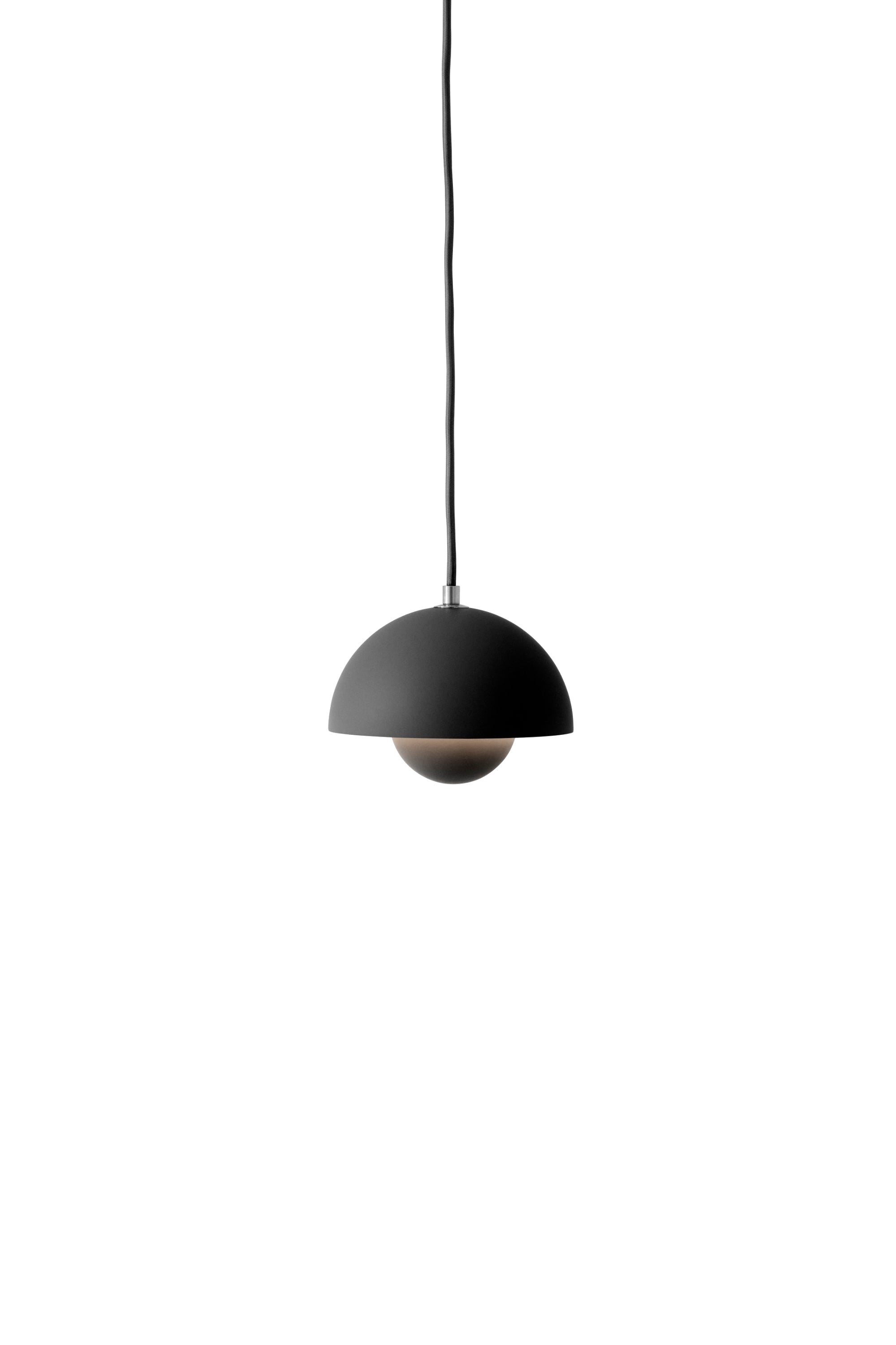 Flowerpot VP10 Pendant Matt Black