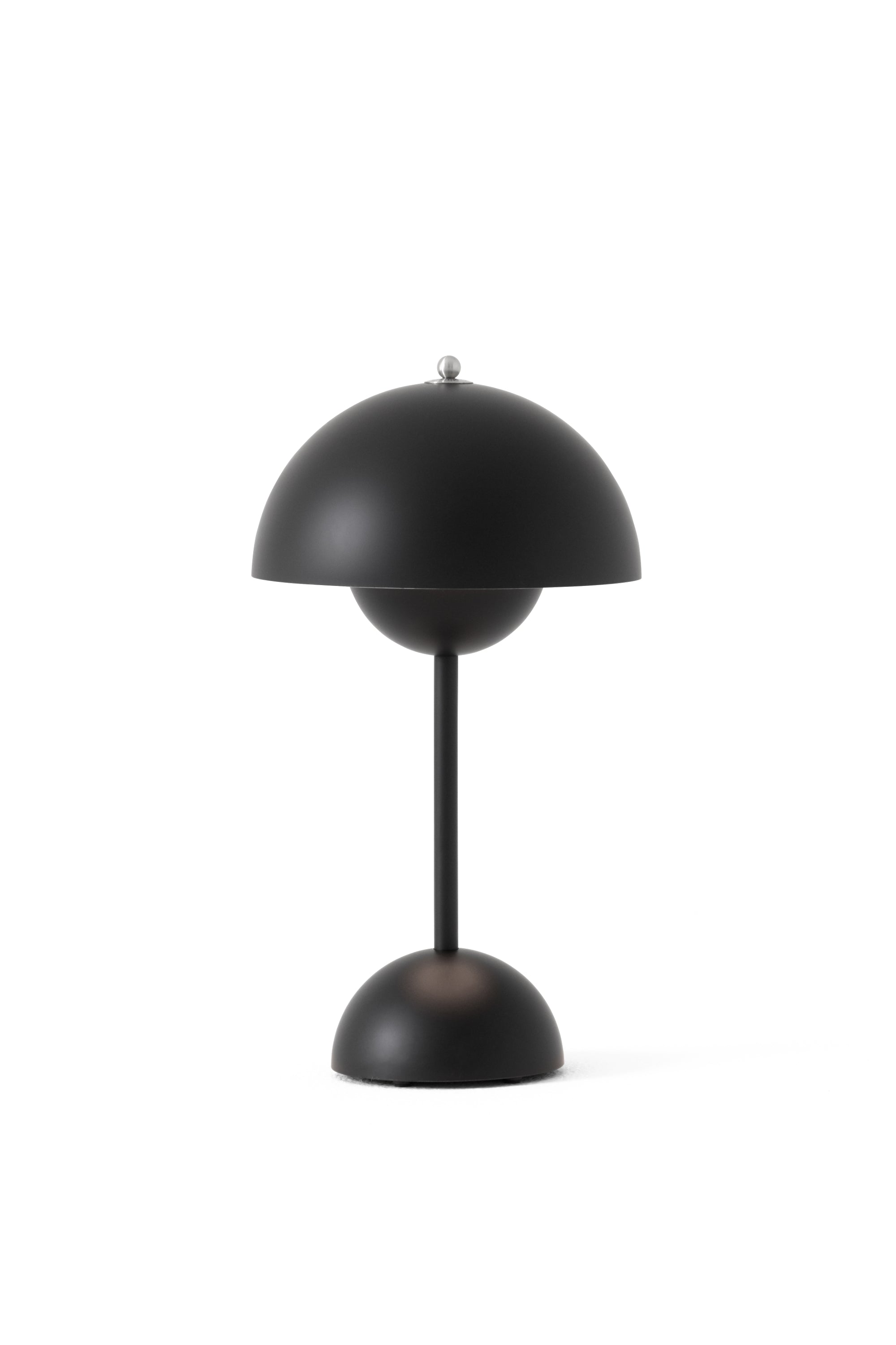 Flowerpot VP9 matt black lamp