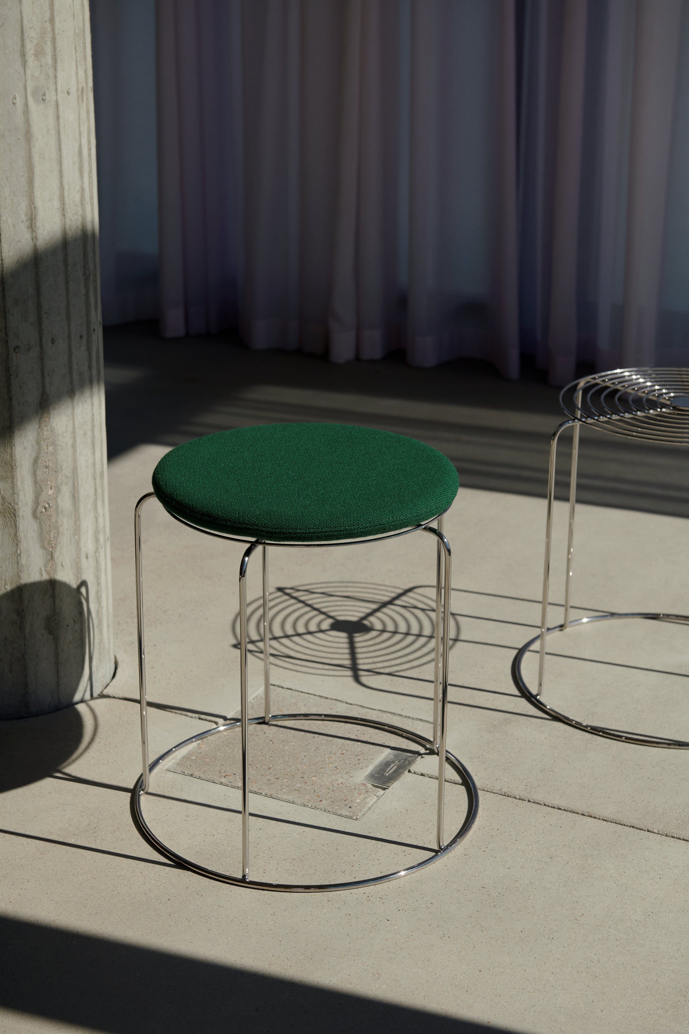 Wire Stool Seat Pad VP11 Hallingdal 944 | &Tradition | Home of Solinfo |