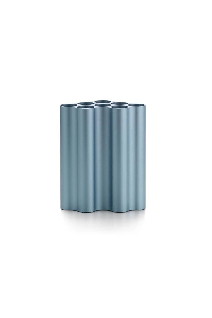 Nuage Vase Medium Pastel Blue | Vitra | Home of Solinfo