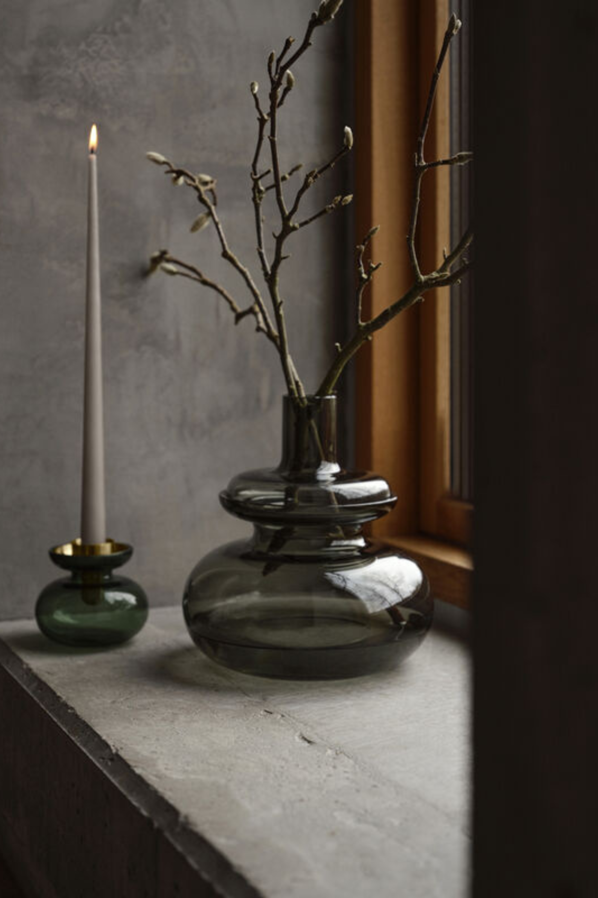 Inu Vase Smoked Grey 23x25 cm