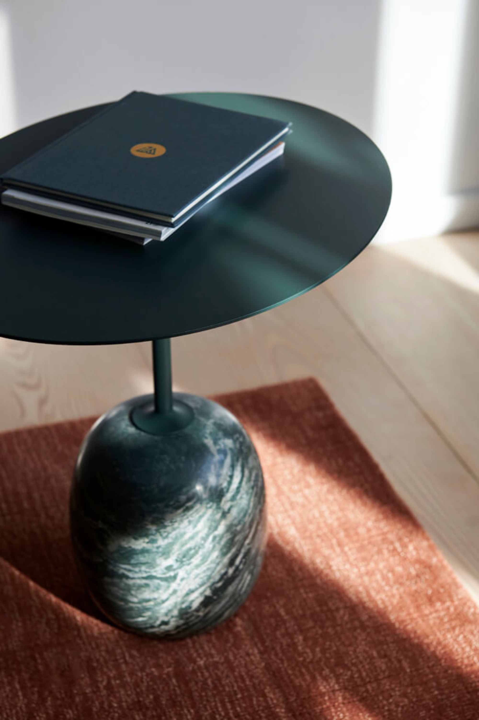 Lato LN9 deep green side table | &Tradition | Home of Solinfo
