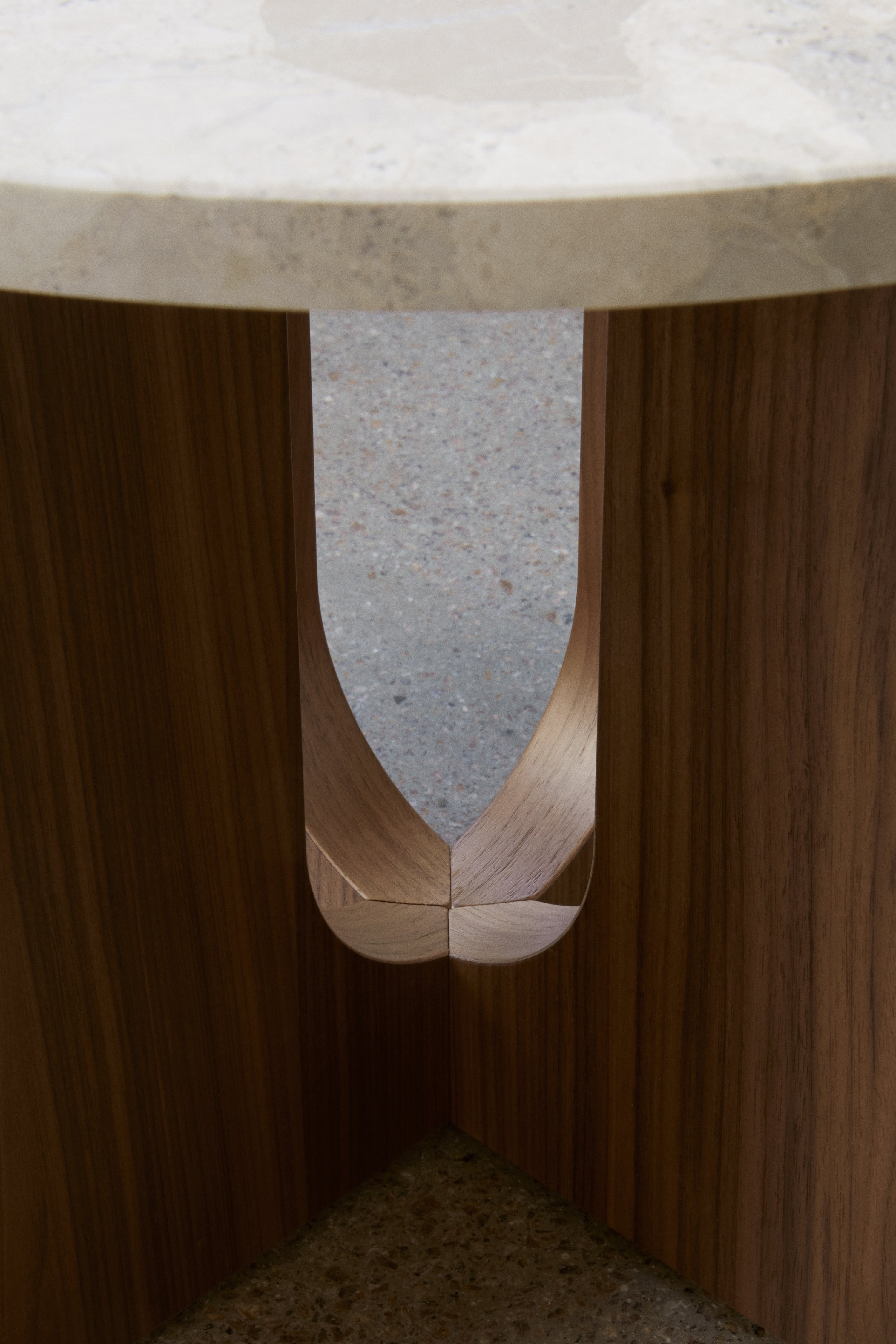 Androgyne side table