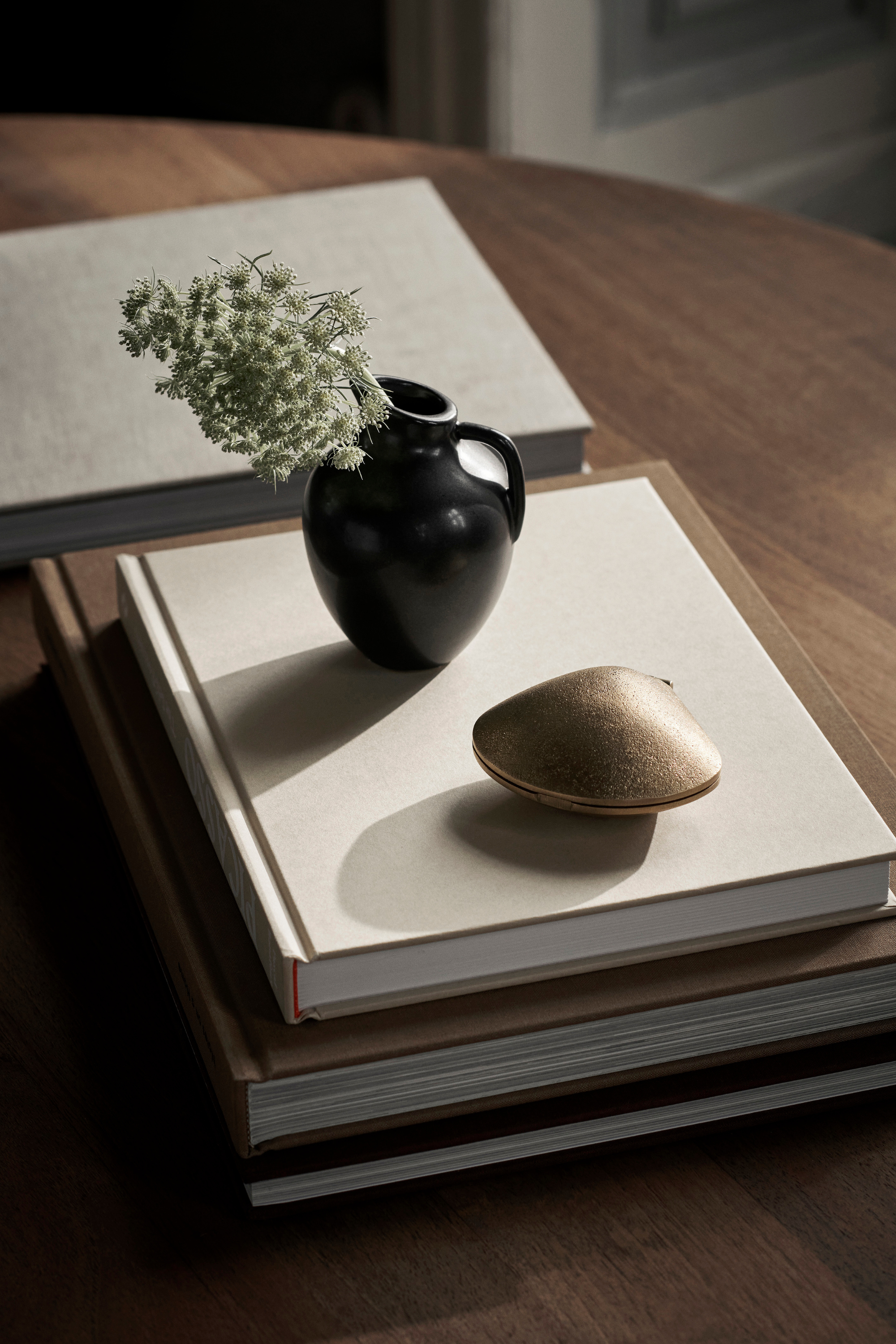 Clam Candle Holder brass