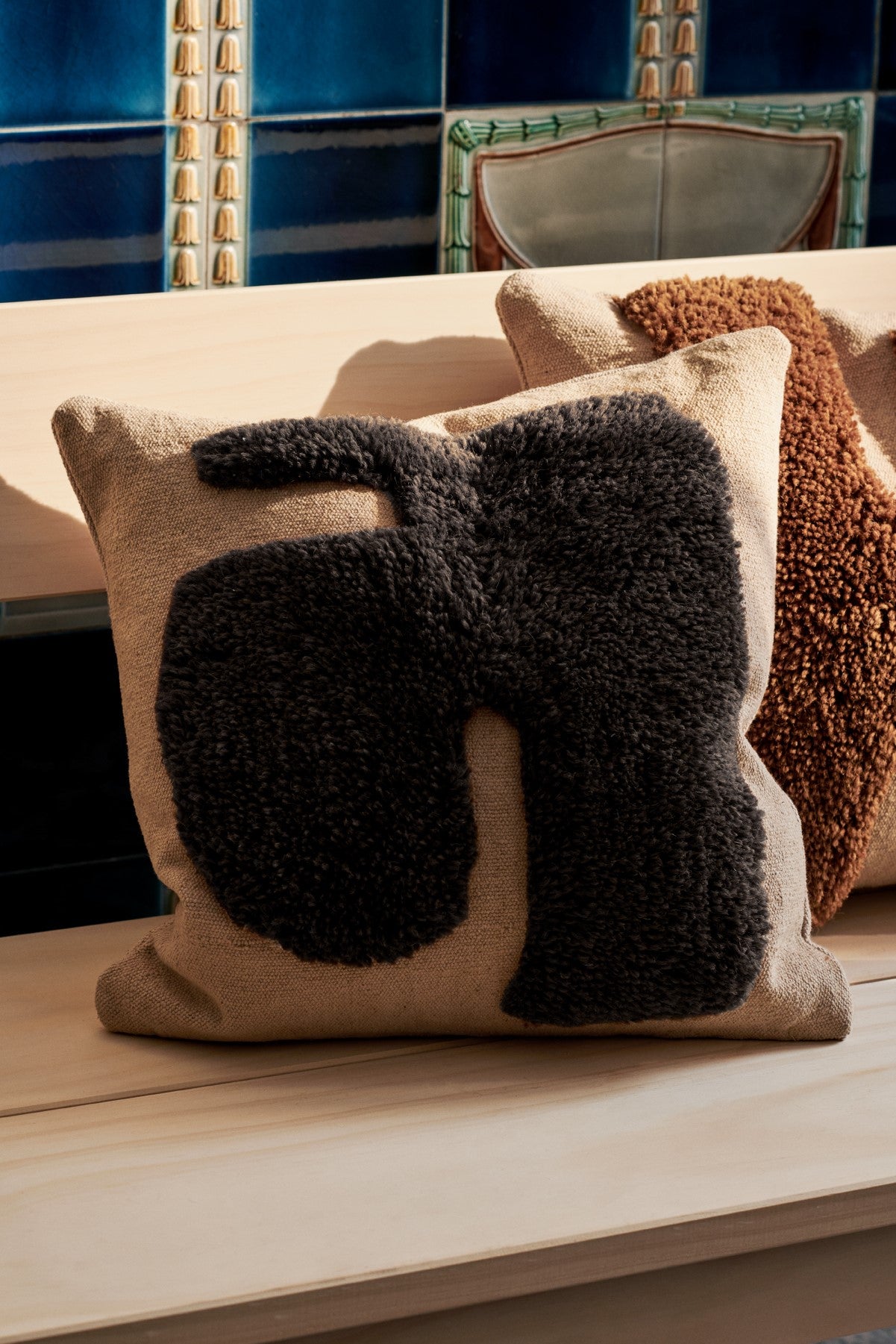 Lay Cushion - Sand/Dark Brown | ferm LIVING | Home of Solinfo