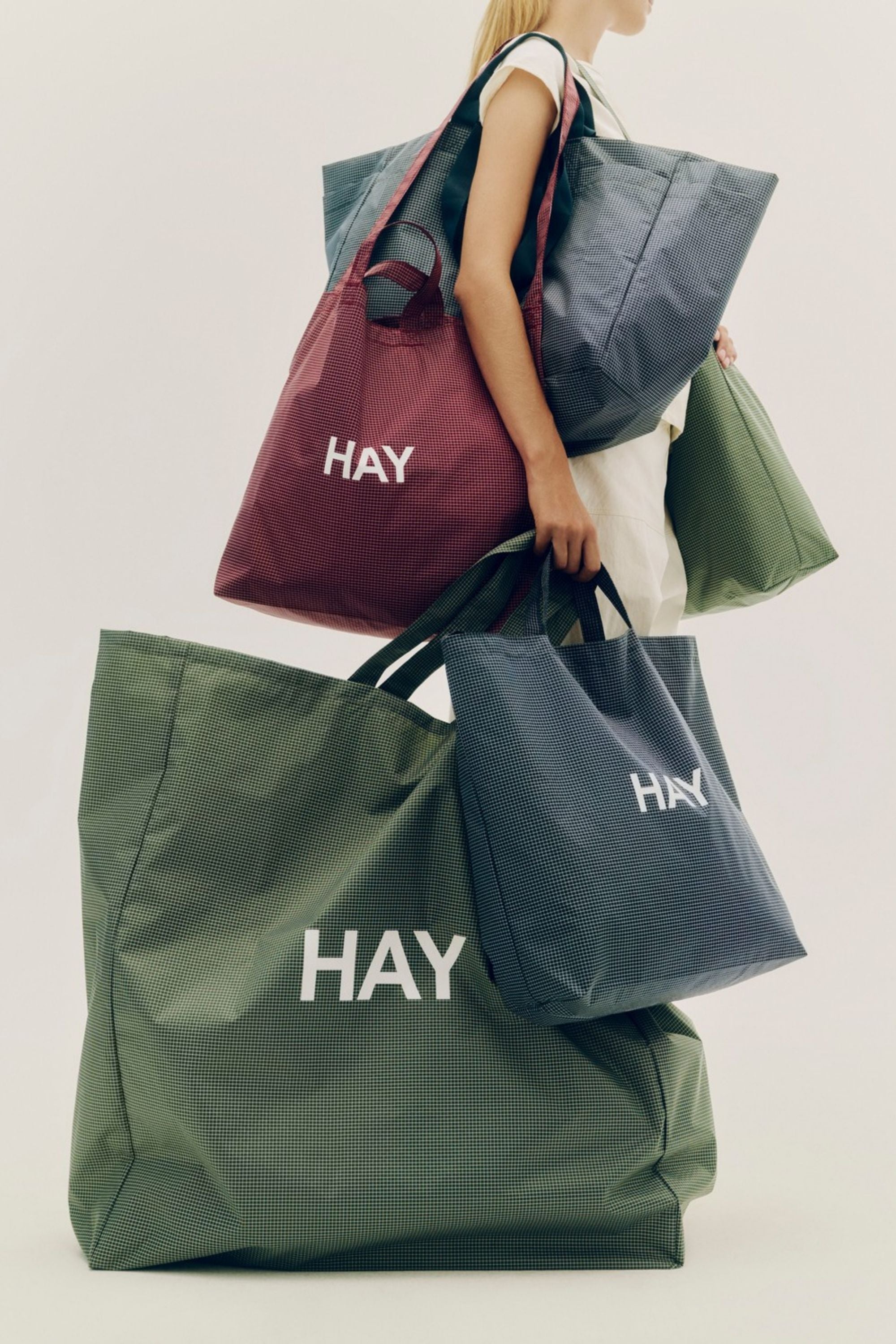 Grid Wash Bag Medium Dark green