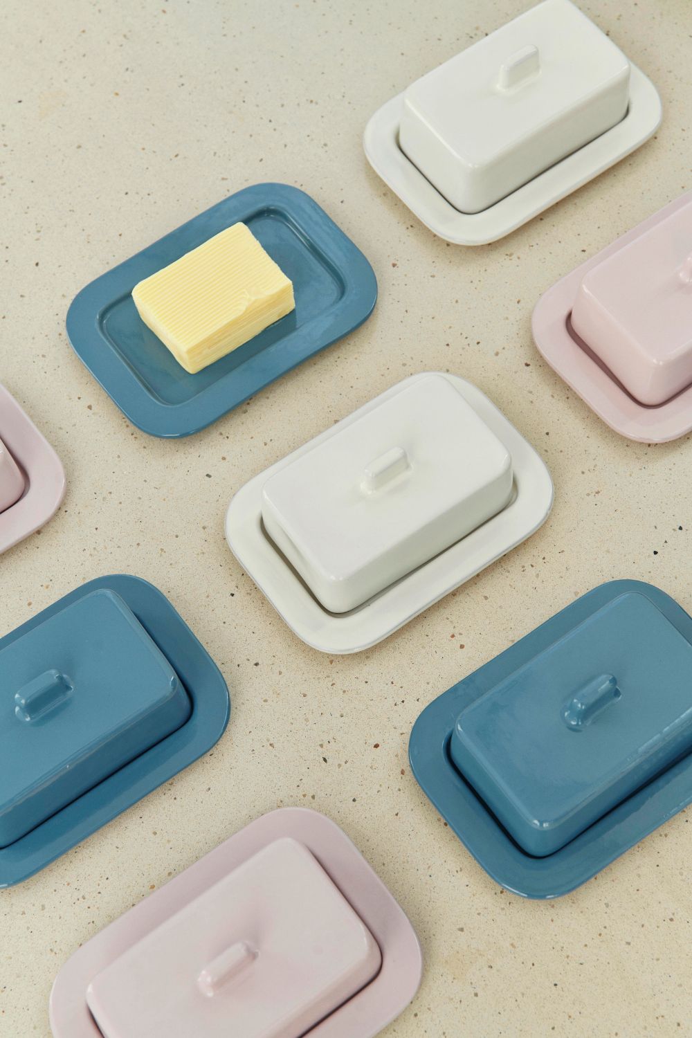 Barro Butter Dish Off-white | Hay | Home of Solinfo