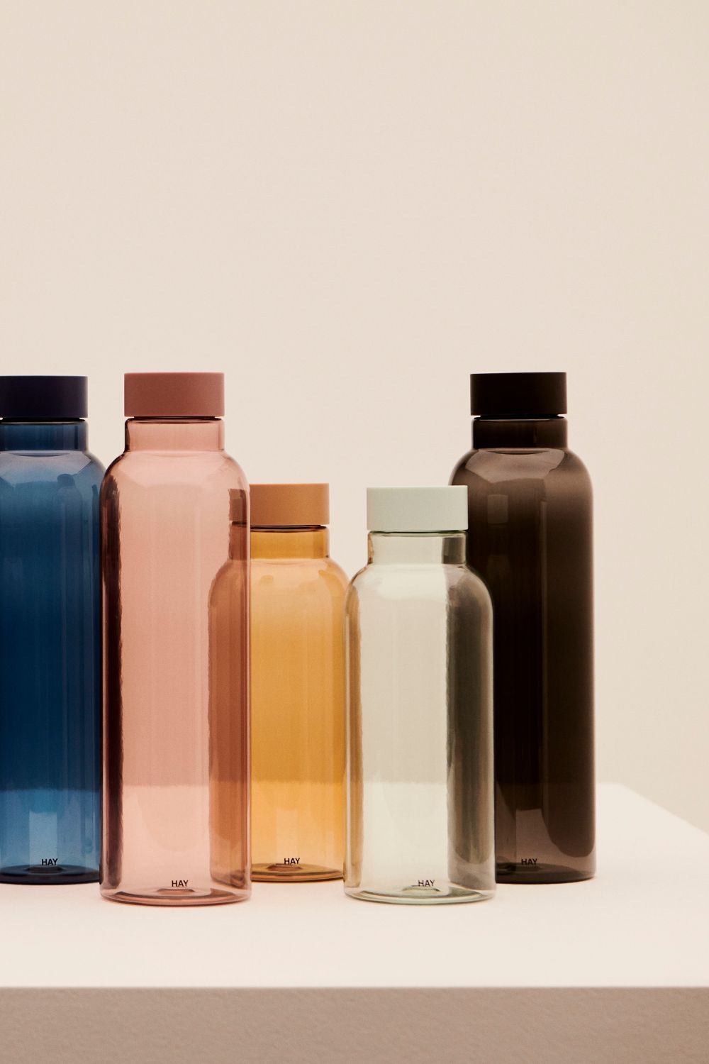 Miz Water Bottle-0,72 litre-Charcoal | Hay | Home of Solinfo