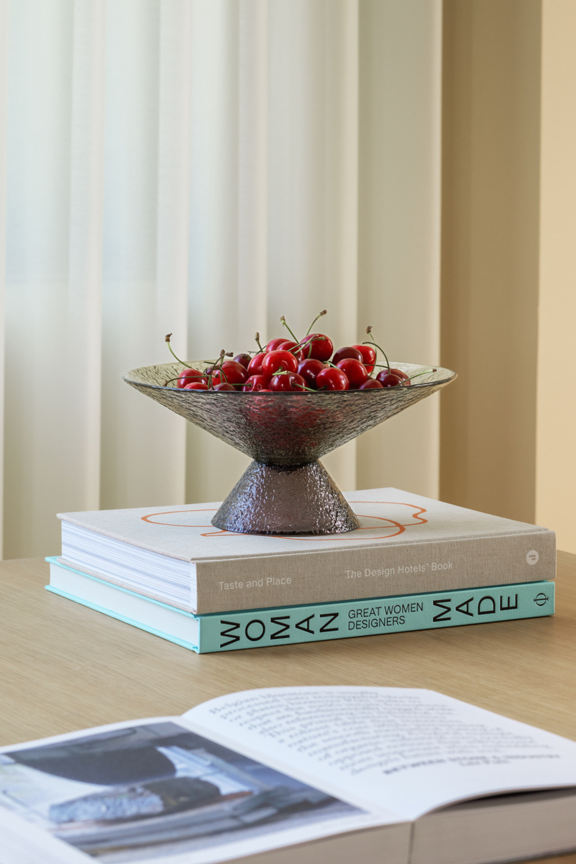 Bonbon Glass Bowl Large Green/Brown