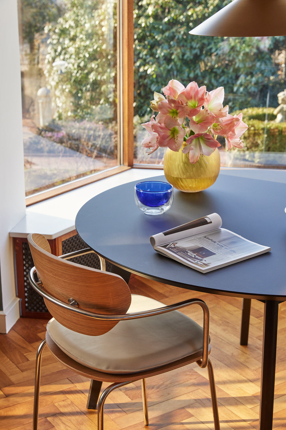 Molecule Vases Amber set of 2