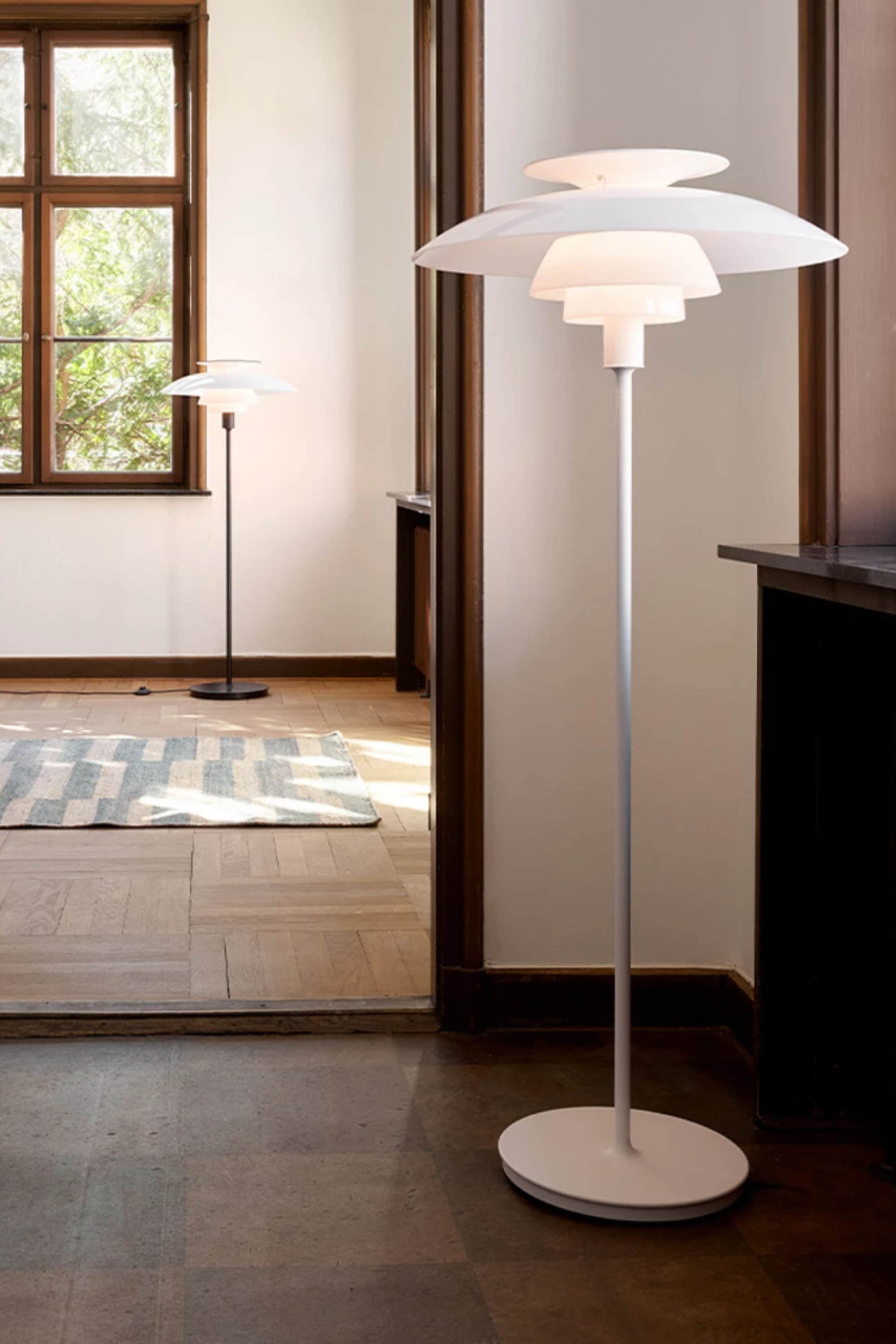 PH 80 Floor lamp | Louis Poulsen | Home of Solinfo
