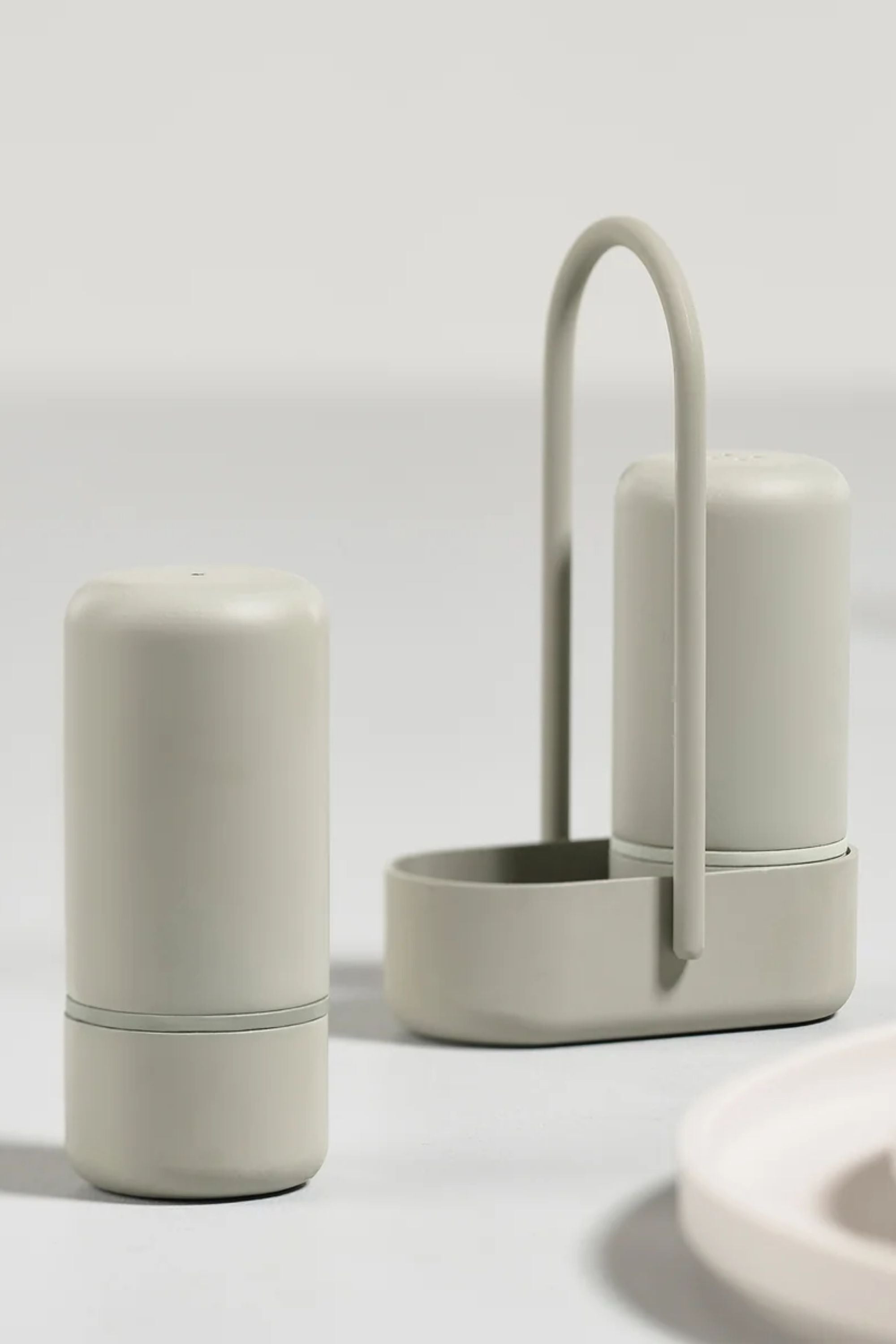 Singles Salt/Pepper Set black
