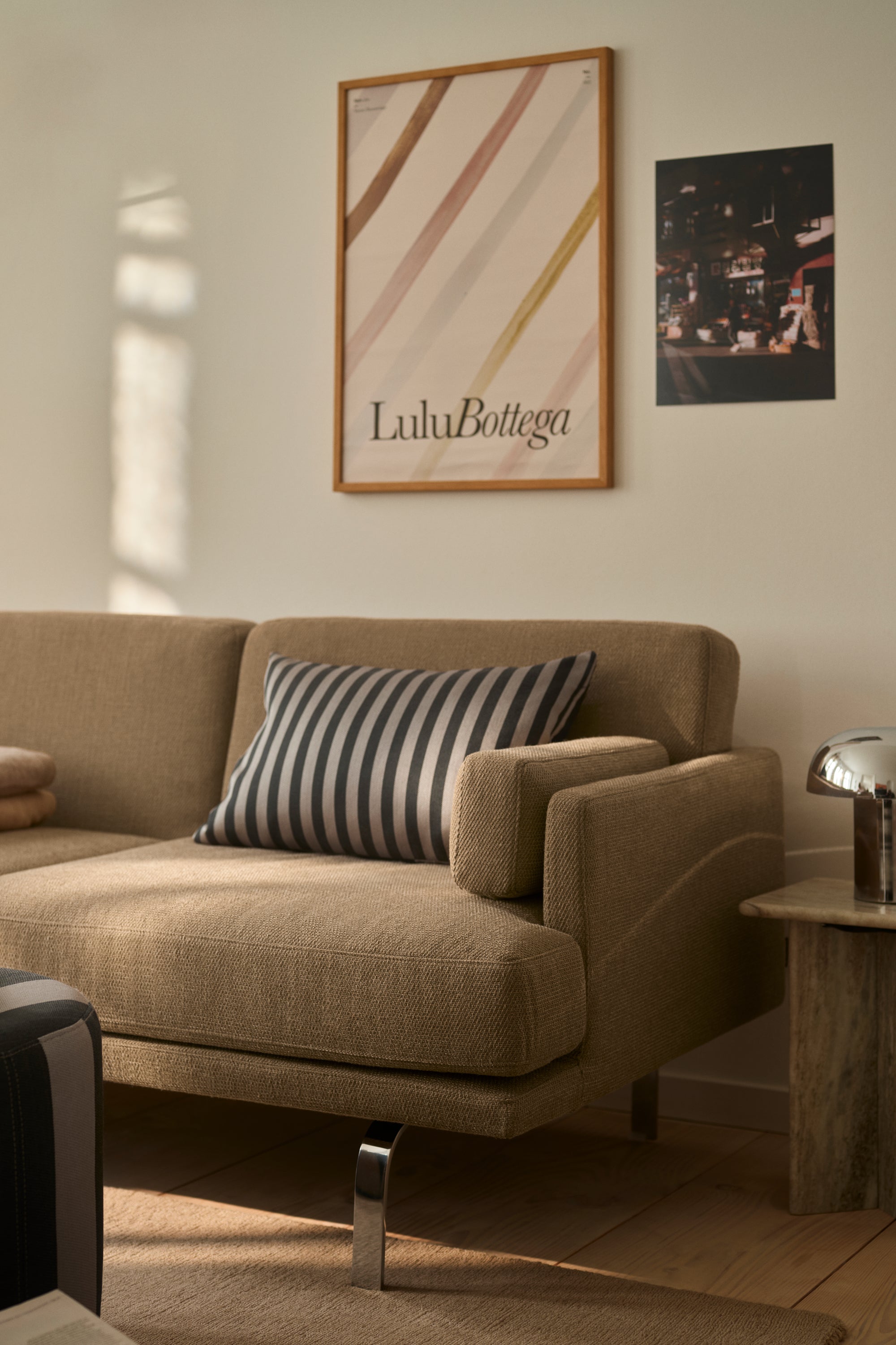 Ernes Moonlight Lark 2 személyes kanapé