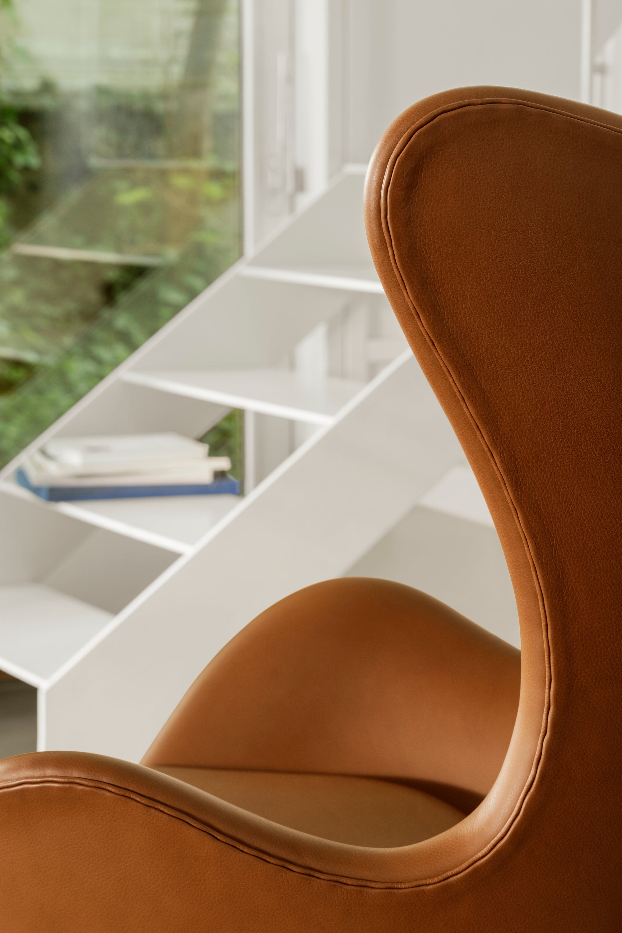 Egg™ Lounge Chair cognac leather