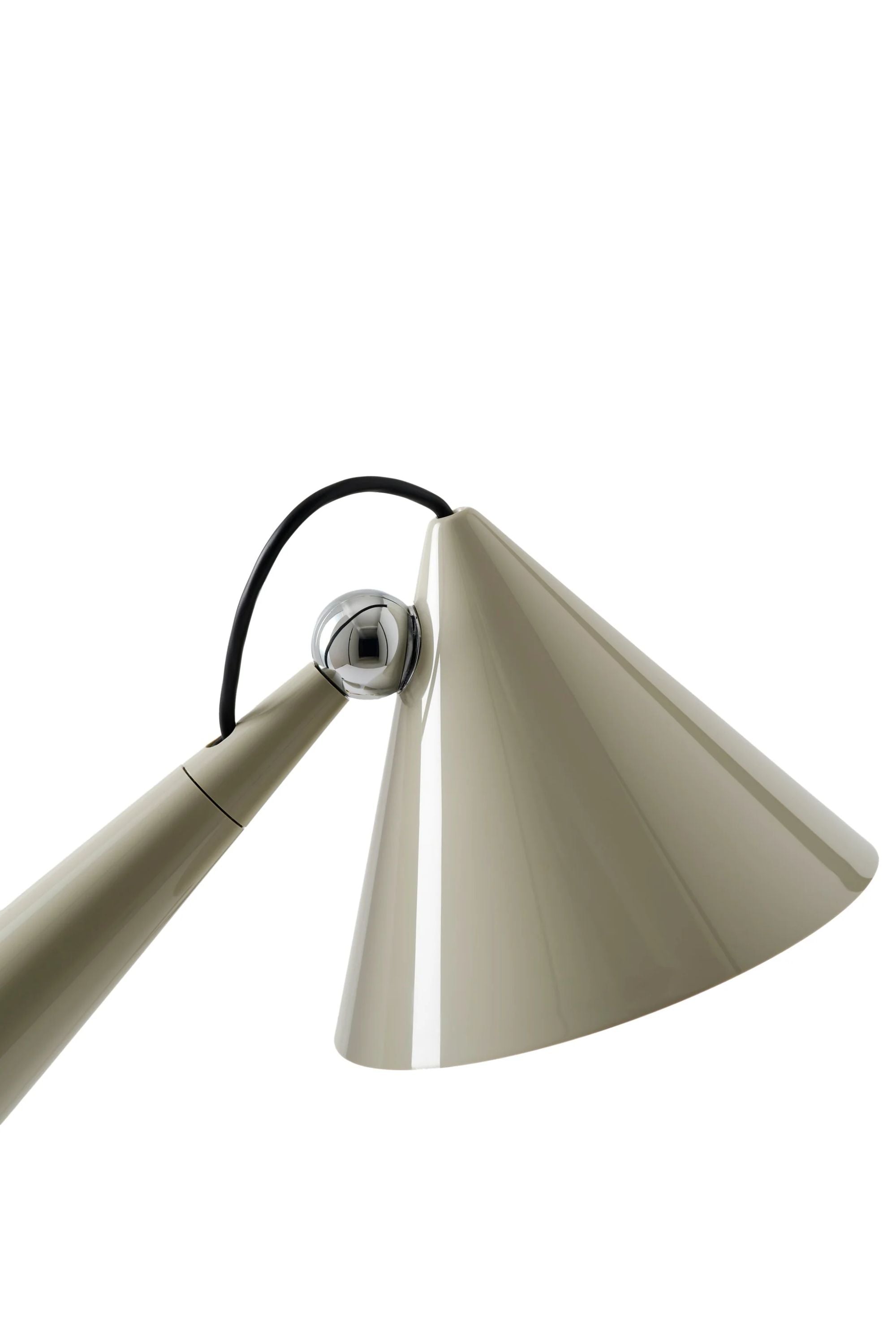 Pose asztali lámpa bézs