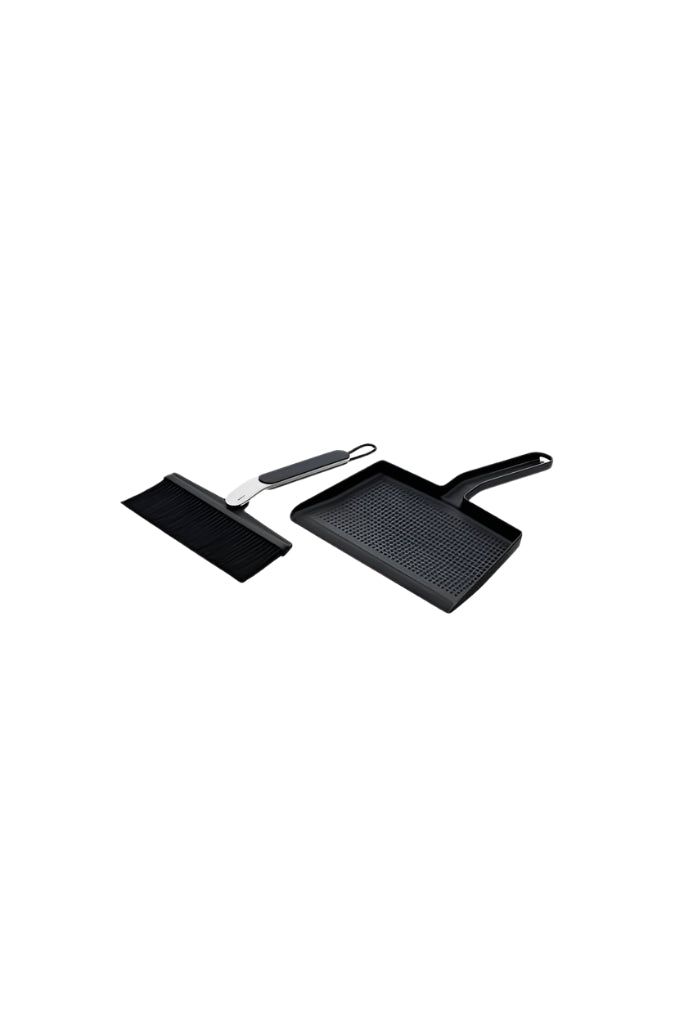 VIPP274 Broom and Dustpan | Vipp | Home of Solinfo