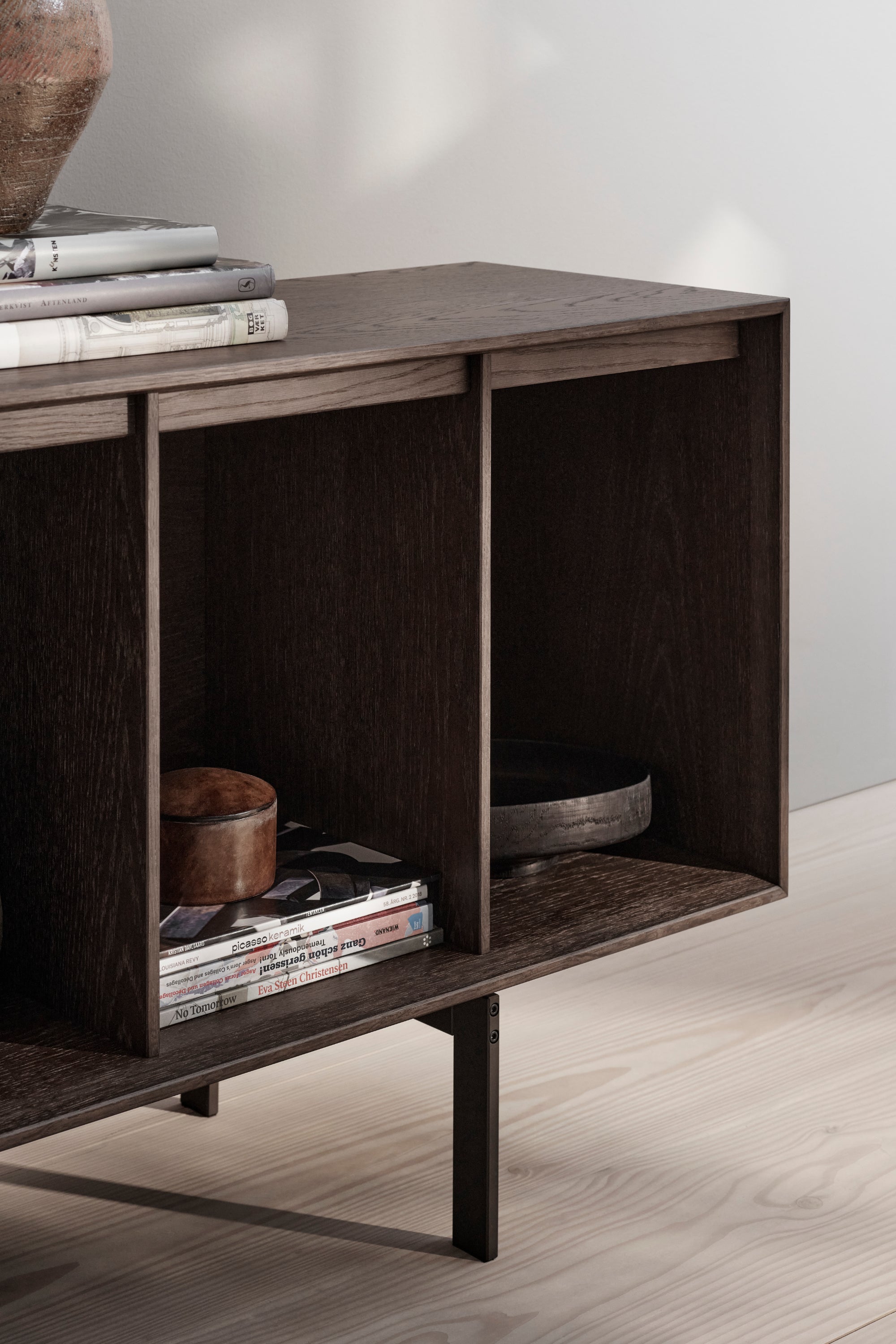 Vipp675 Cabinet H1 Dark Oak