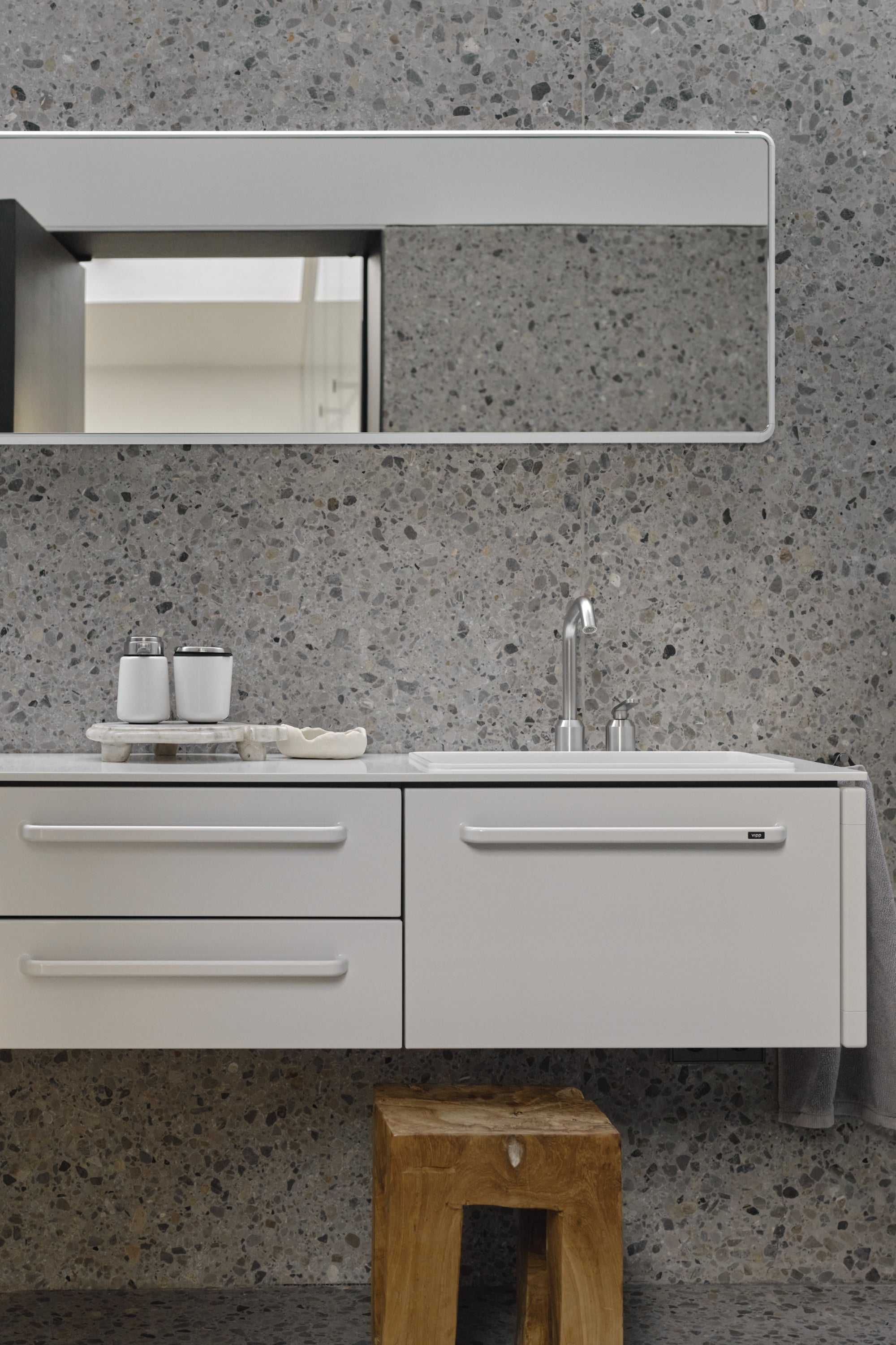 Vipp982 Bathroom Module