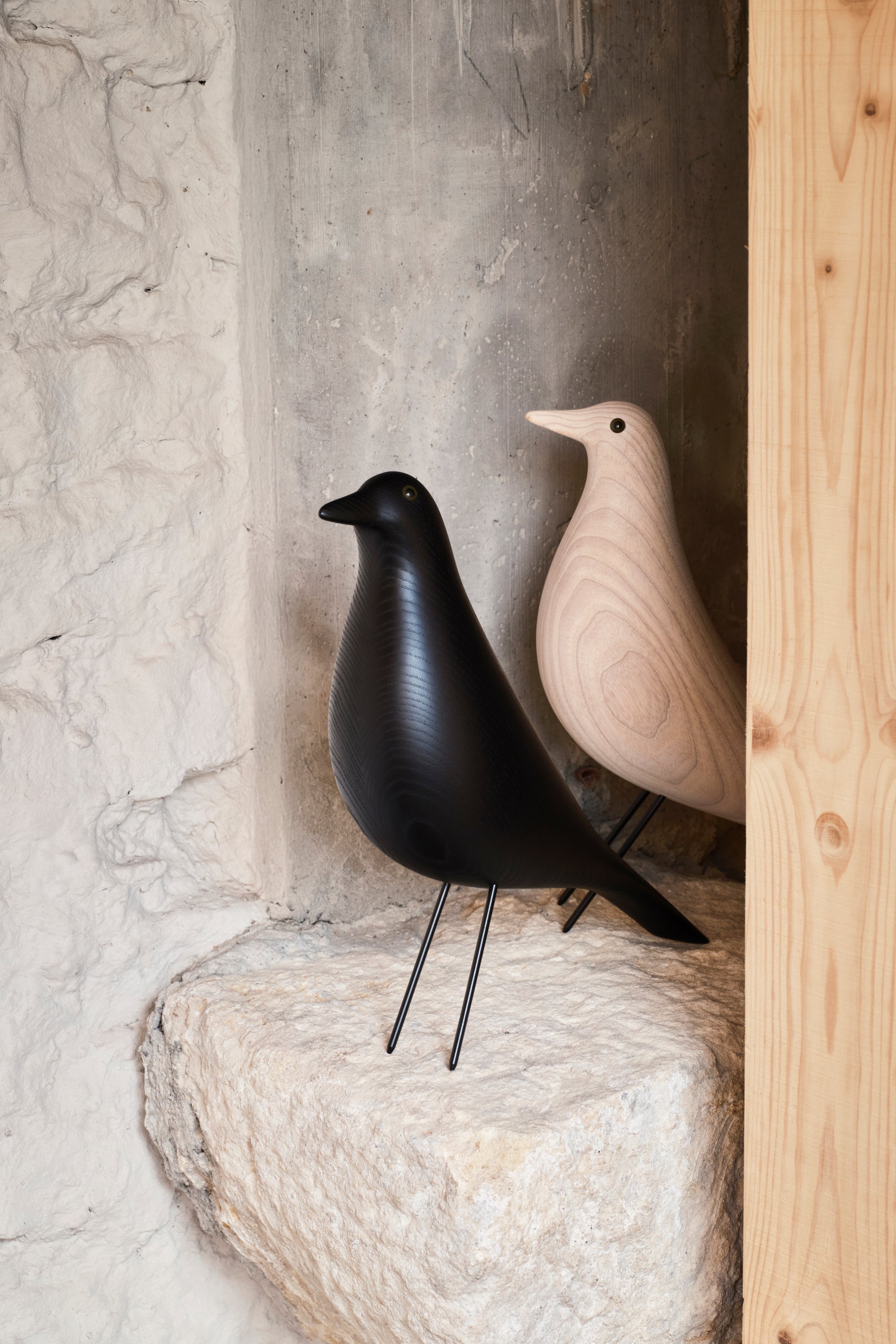 Eames House Bird black ash, new edition