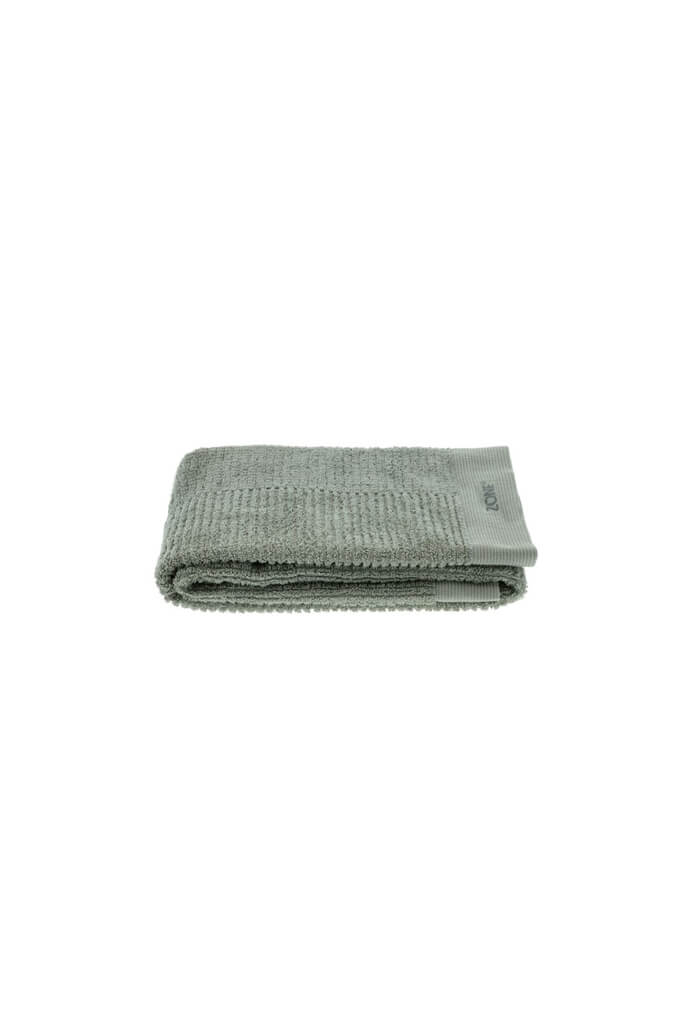 Zone Classic Bath Towel 70x140 cm Matcha Green | Zone Denmark | Home of Solinfo