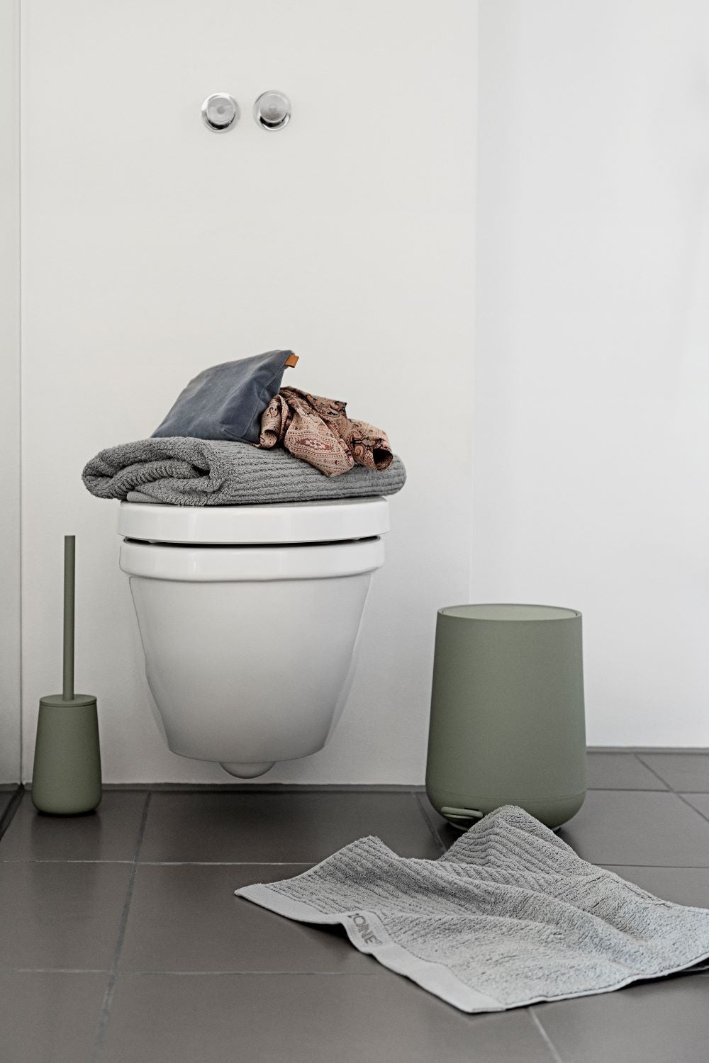 Zone Classic Bath Towel 70x140 cm Matcha Green | Zone Denmark | Home of Solinfo
