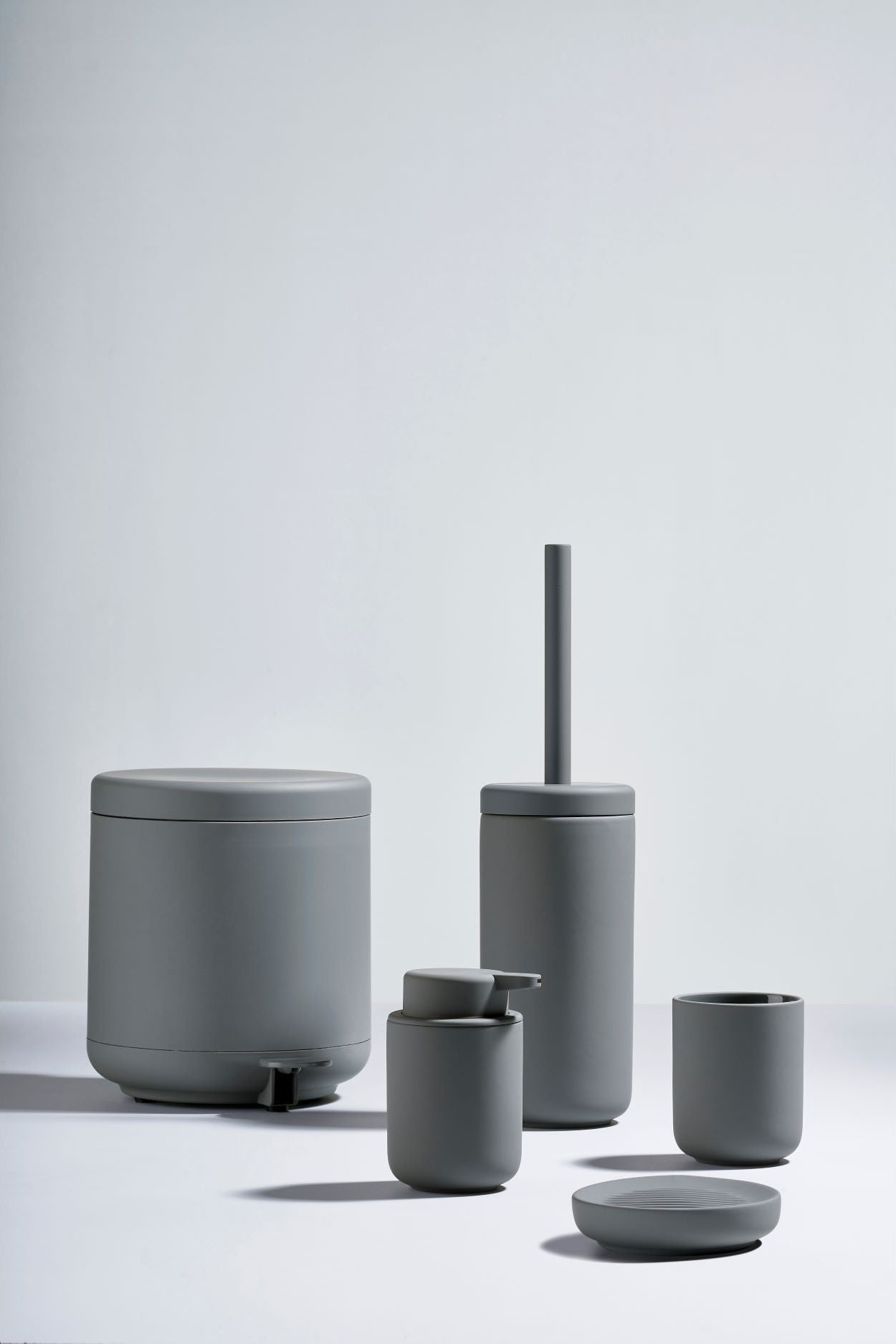 Ume Pedal Bin Grey | Zone Denmark | Home of Solinfo