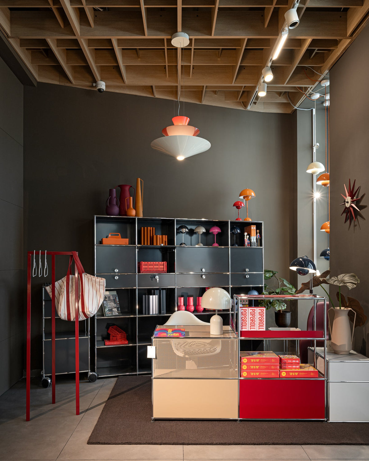 Home of Solinfo_USM office_showroom