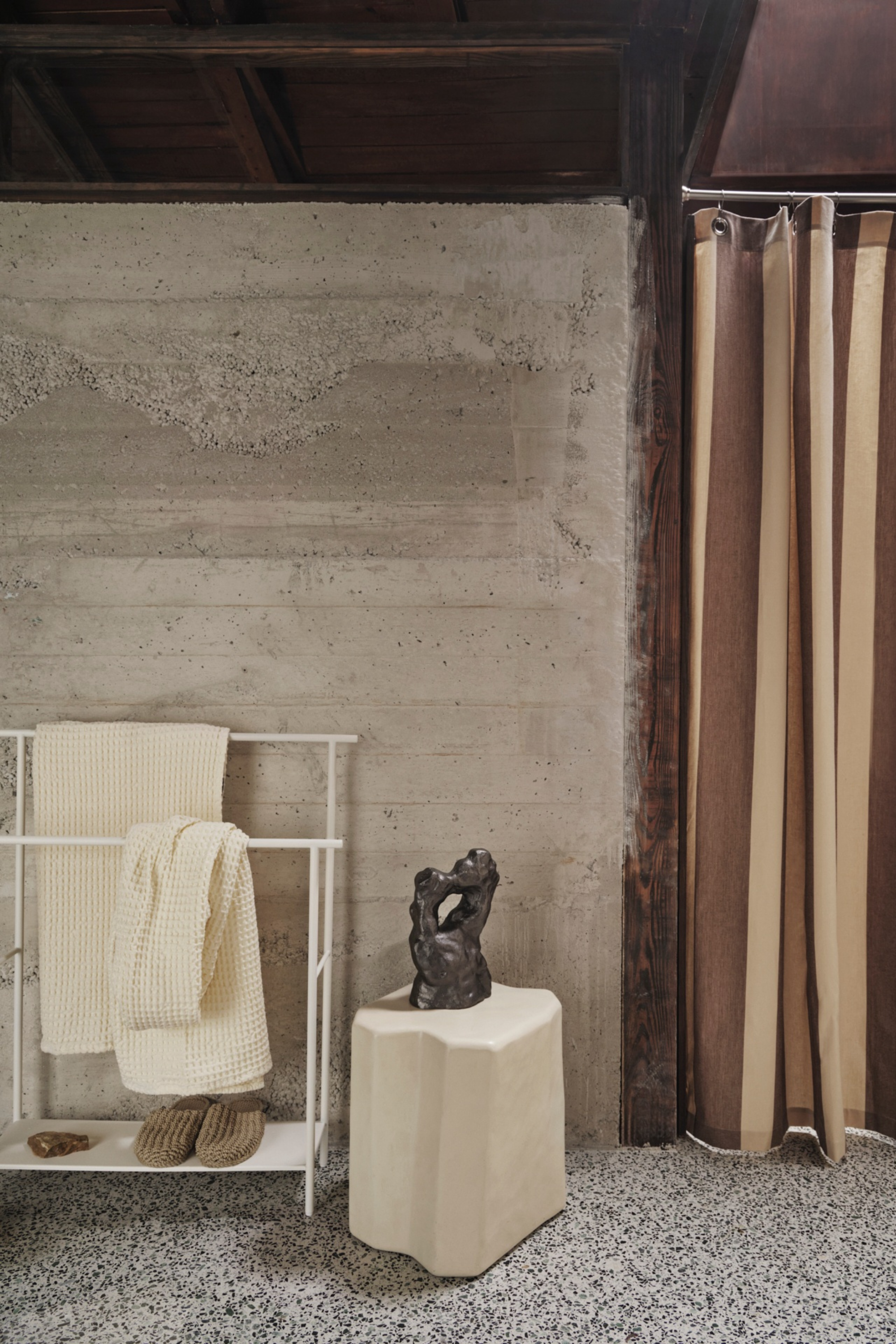 Staffa Stool Ivory