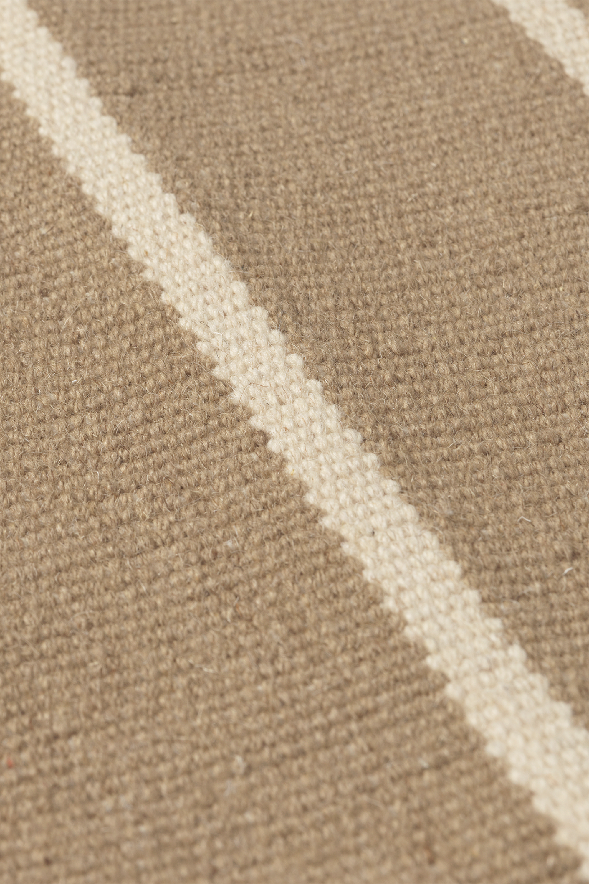 Calm Kelim Mat Dark Sand/Off-White